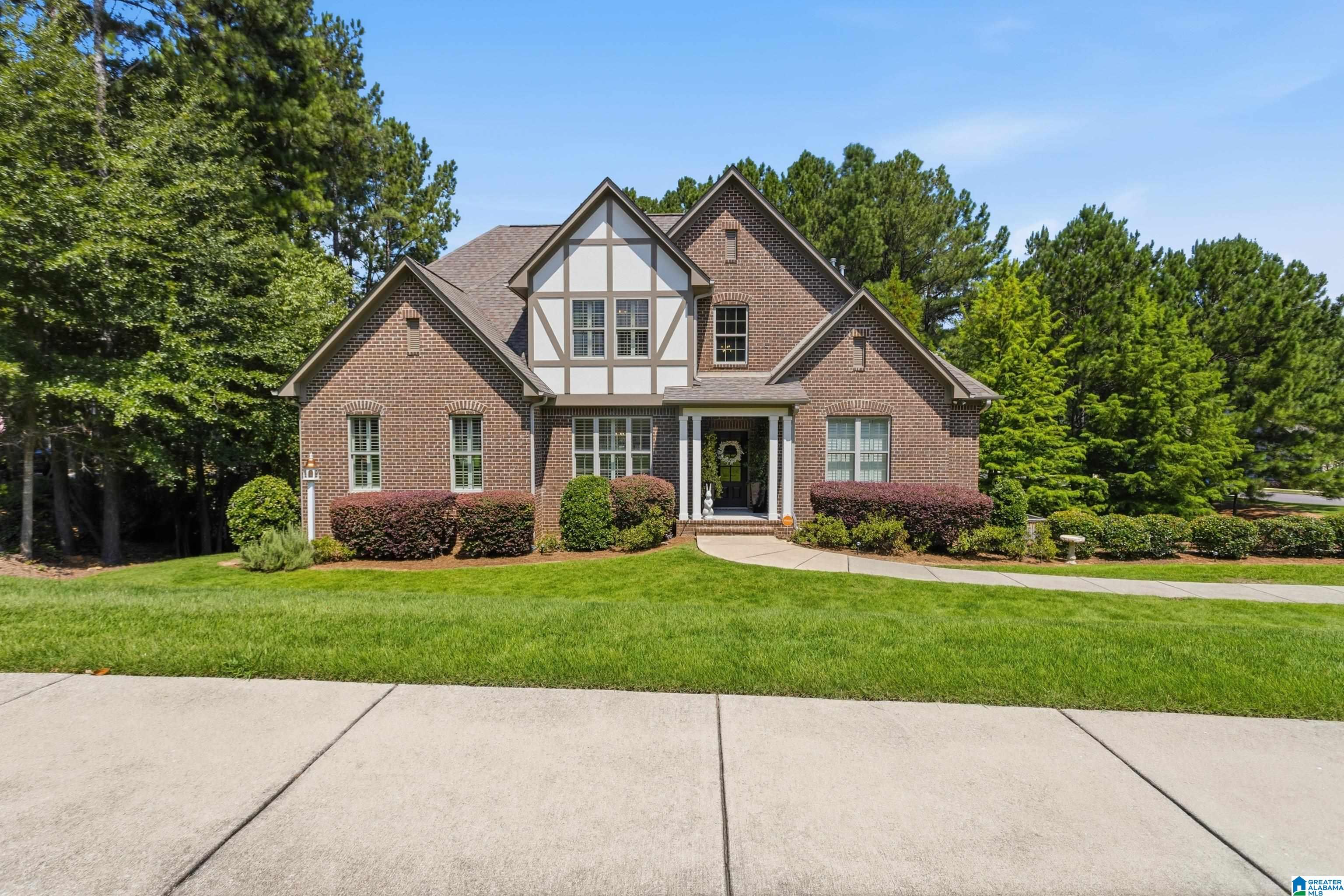 1st image of 1026 Parkmont Way, Chelsea, AL 35043 | MLS# 21461762
