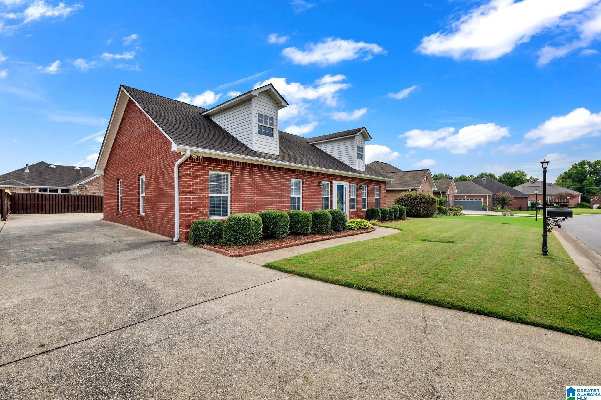 3rd image of 180 Morning Glory Dr, Pell City, AL 35128 | MLS# 21461781
