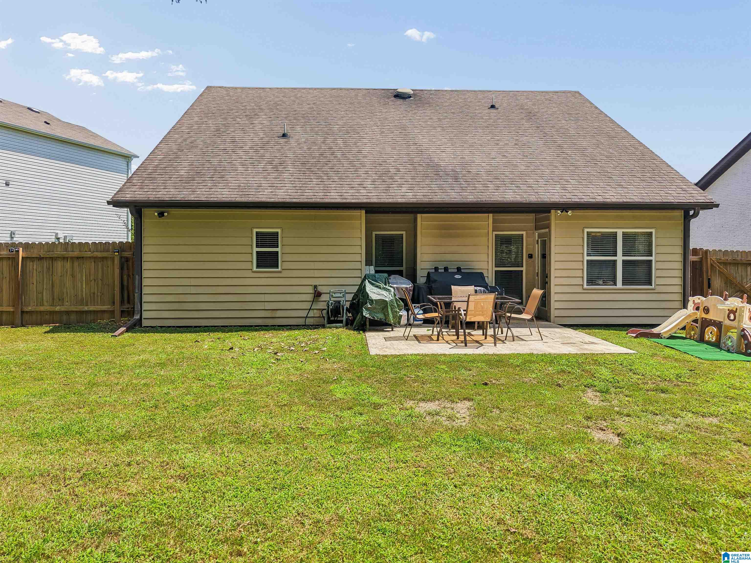 5th image of 932 Valley Circle, Leeds, AL 35094 | MLS# 21461795