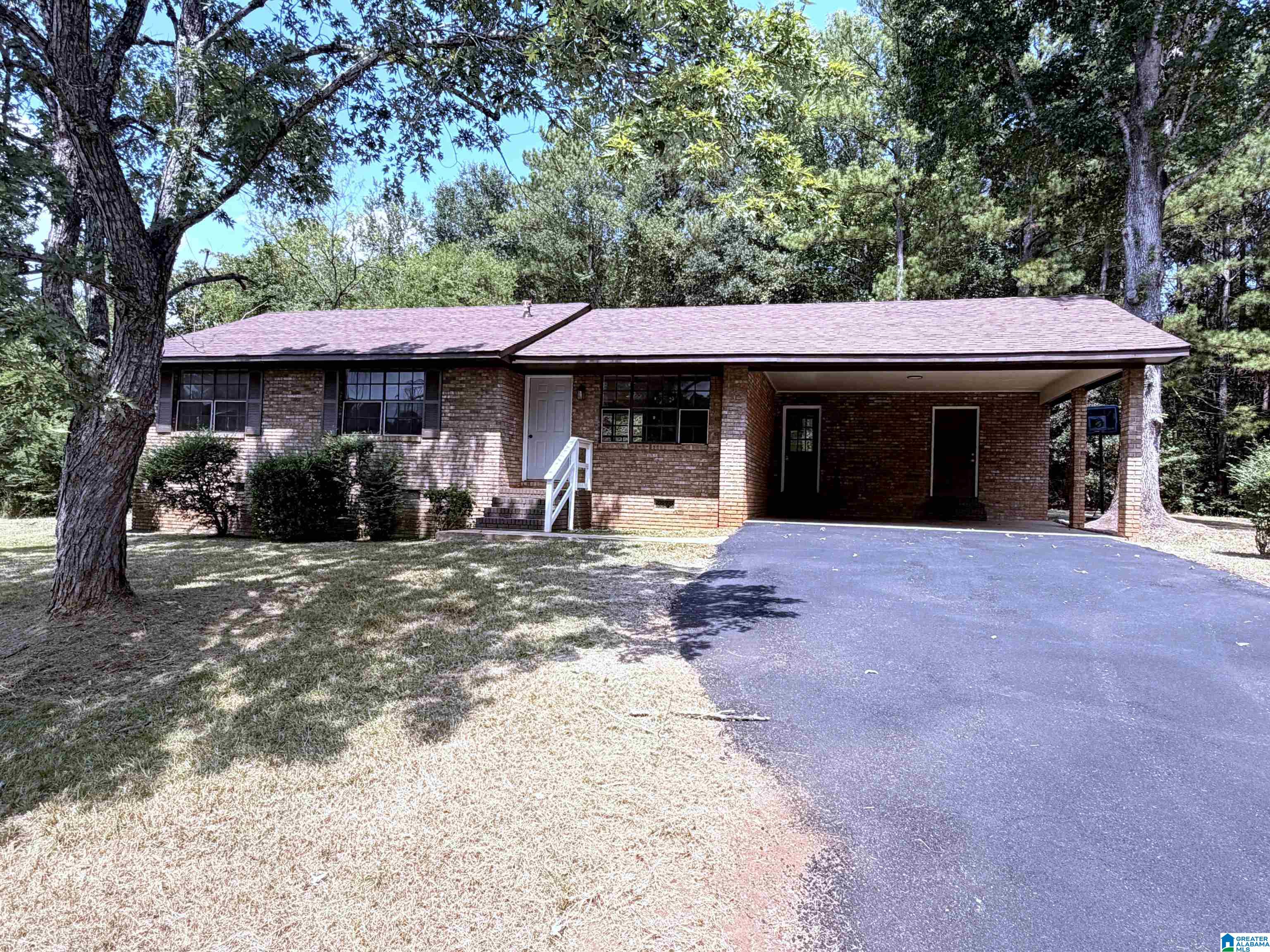 Photo 2 of Sale Pending at 1996 W Lafayette St, Dadeville, AL 36853 | MLS# 21461838 | Listing updated on 2026-09-19