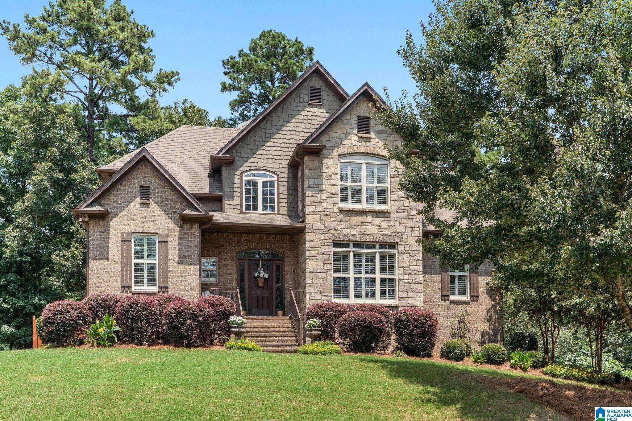 Photo 1 of Single family home for sale at 275 Cedar Grv Pkwy, Alabaster, AL 35007 | MLS# 21461840 | Listing updated on 2026-09-14