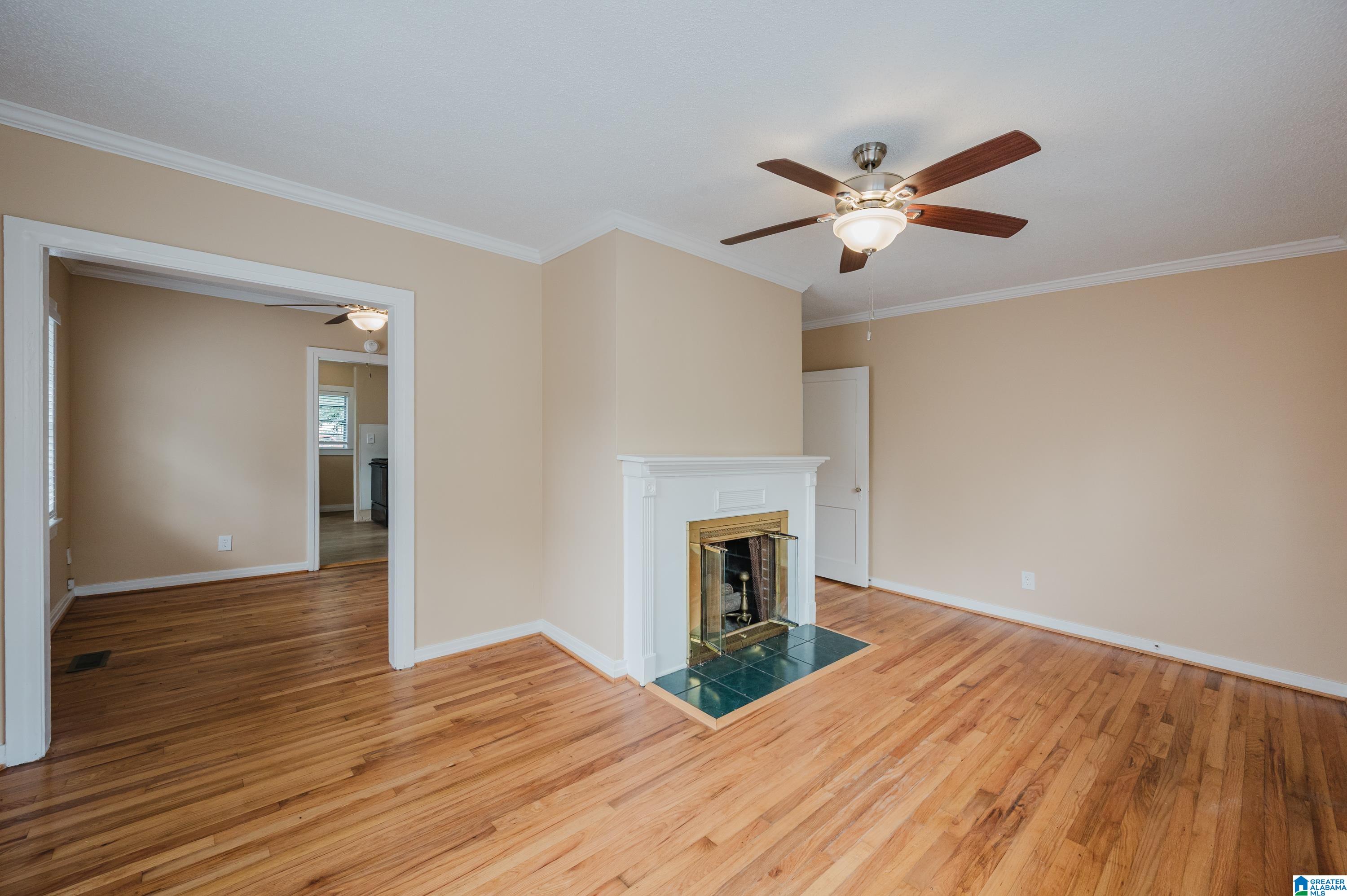 3rd image of 732 Center Pl Sw, Birmingham, AL 35211 | MLS# 21461870