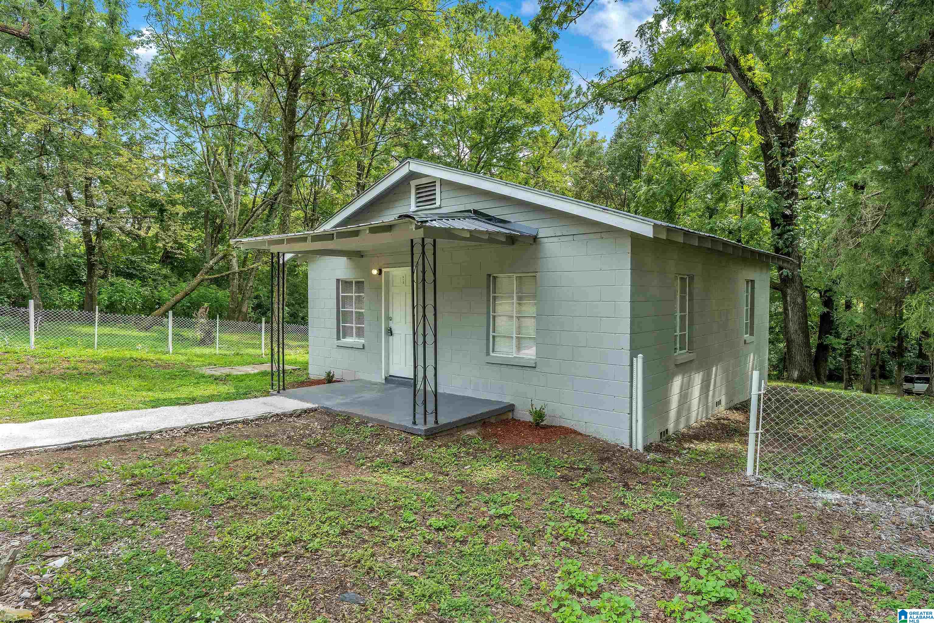 Photo 3 of Single family home for sale at 629 Sheridan Rd, Birmingham, AL 35214 | MLS# 21461901 | Listing updated on 2026-08-12