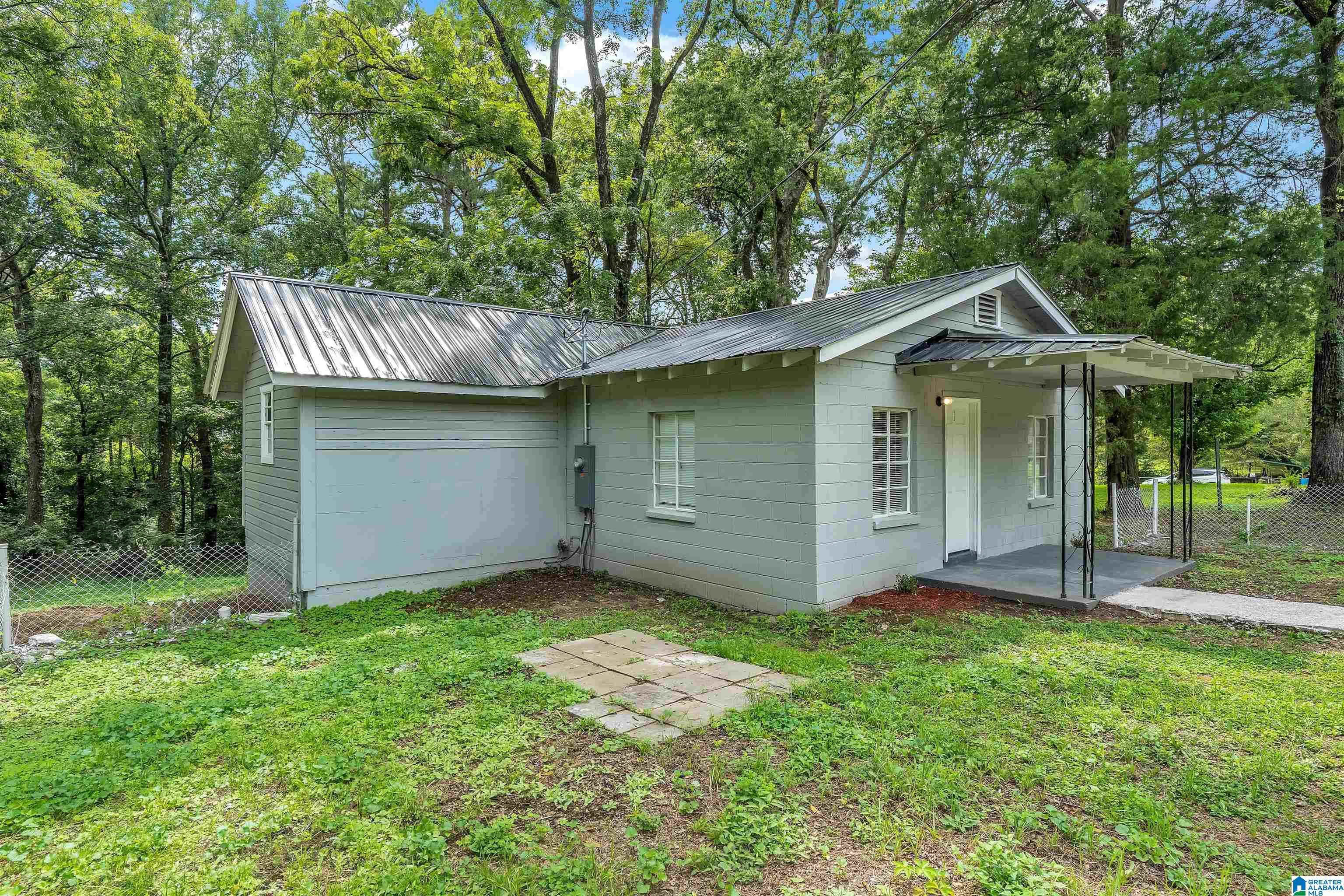 Photo 3 of Single family home for sale at 629 Sheridan Rd, Birmingham, AL 35214 | MLS# 21461901 | Listing updated on 2026-08-12