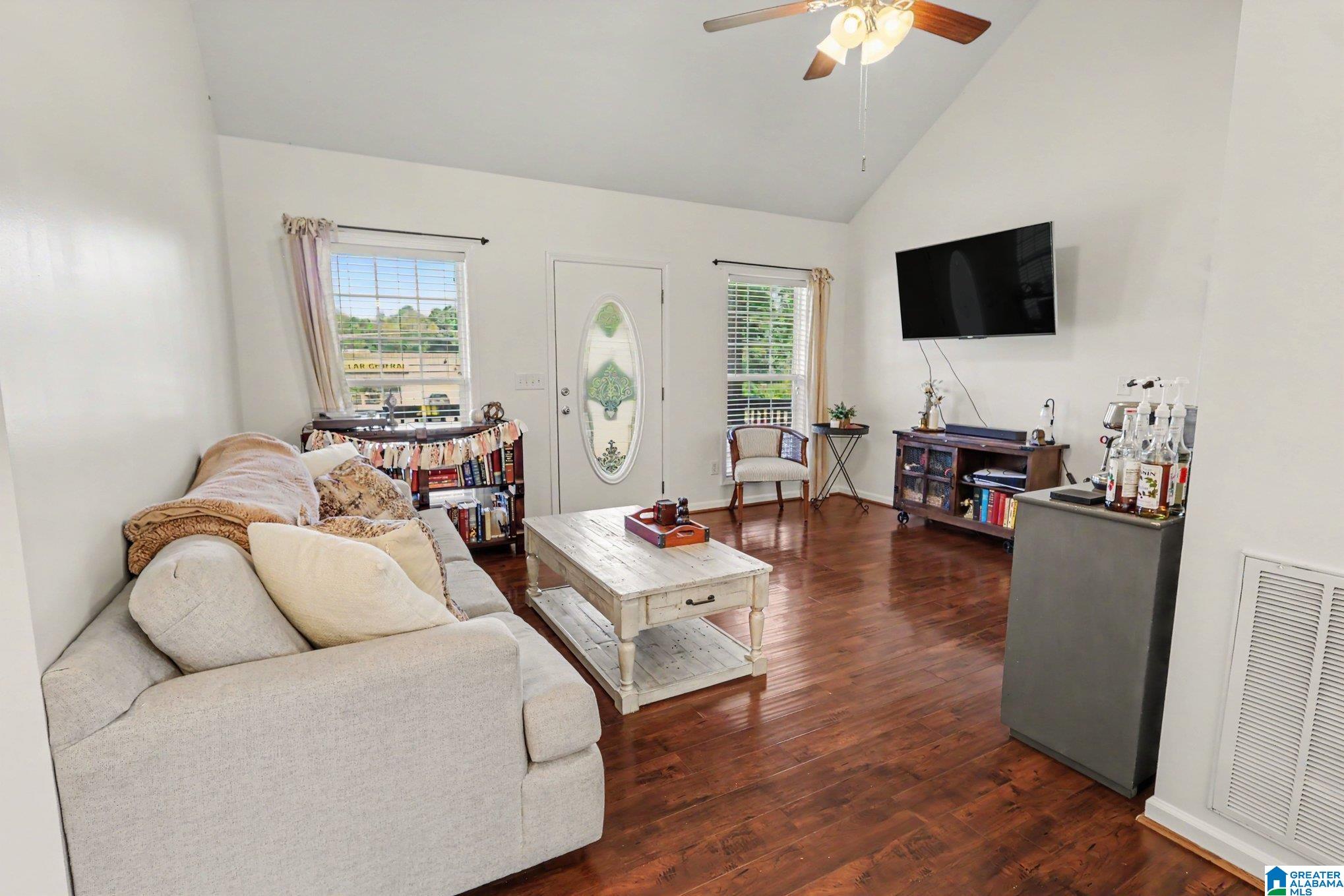 3rd image of 182 Skyline Dr, Warrior, AL 35180 | MLS# 21461929