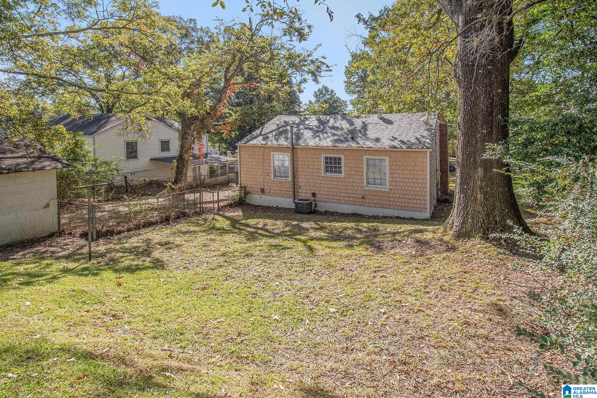 8th image of 9004 Belcrest Dr, Birmingham, AL 35206 | MLS# 21461930