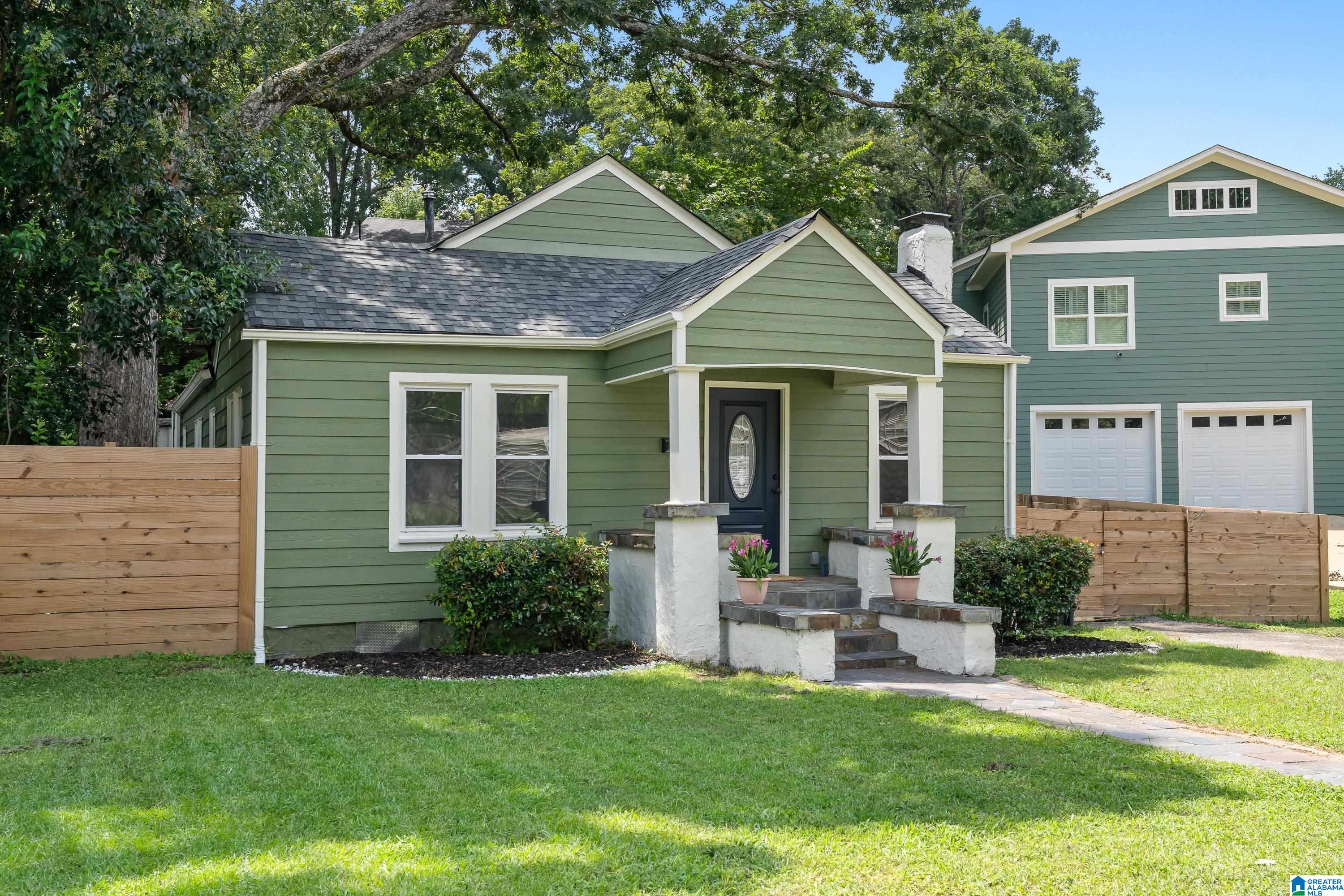 3rd image of 568 60Th Pl S, Birmingham, AL 35212 | MLS# 21461935