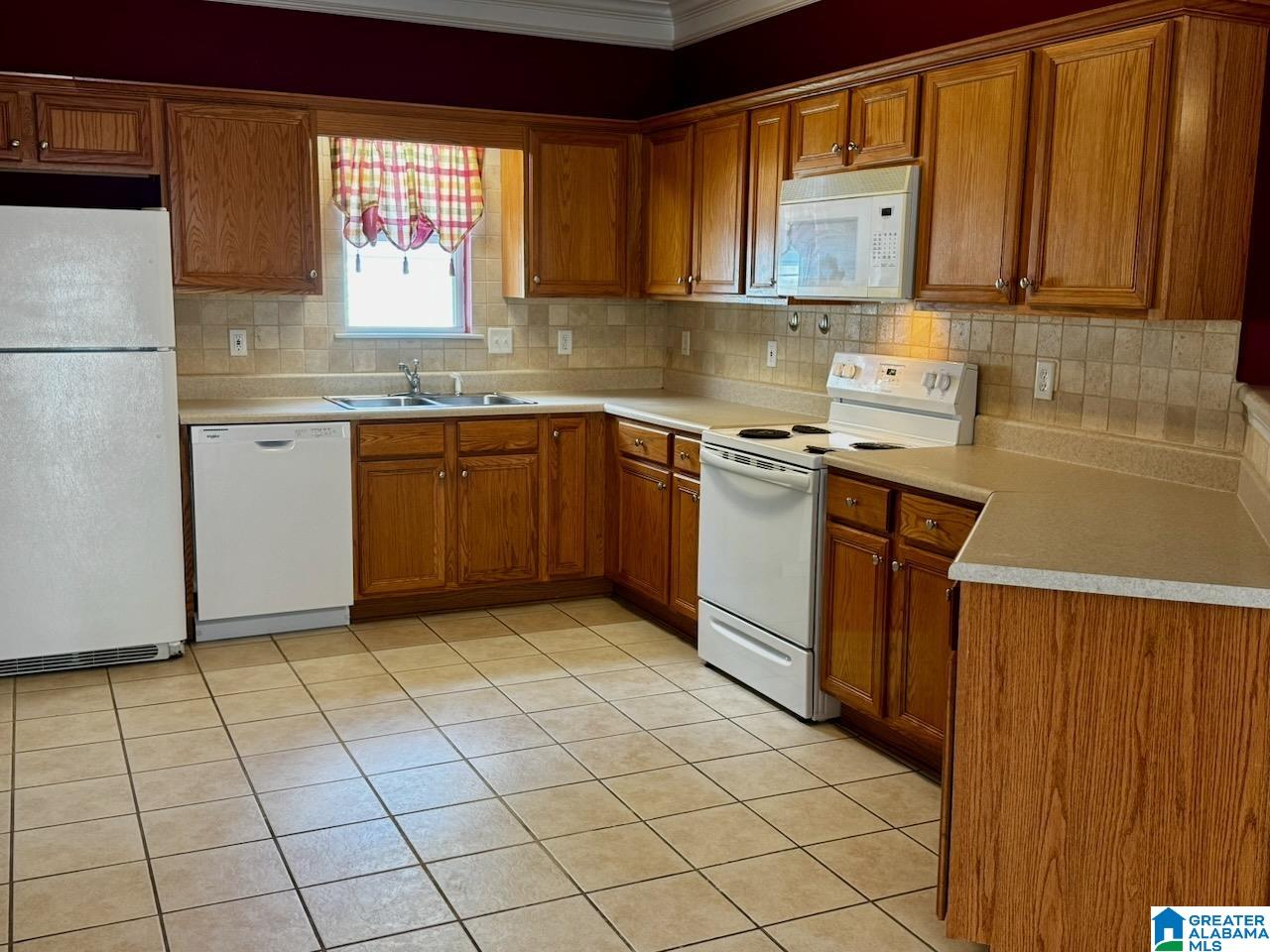 Photo 3 of Single family home for sale at 110 High Ridge Tr, Pelham, AL 35124 | MLS# 21461954 | Listing updated on 2026-08-12