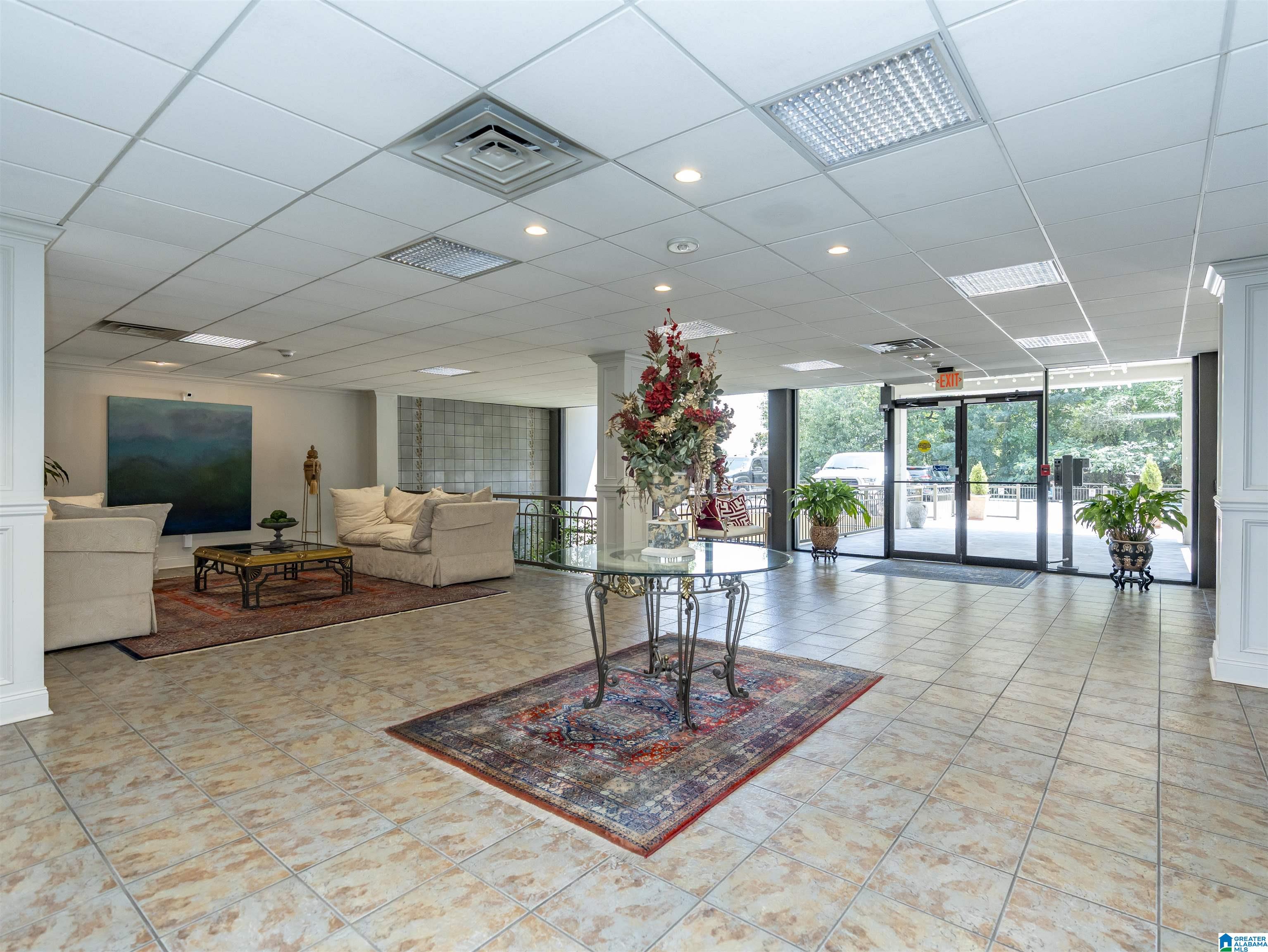 3rd image of 1120 Beacon Parkway #208, Birmingham, AL 35209 | MLS# 21461979