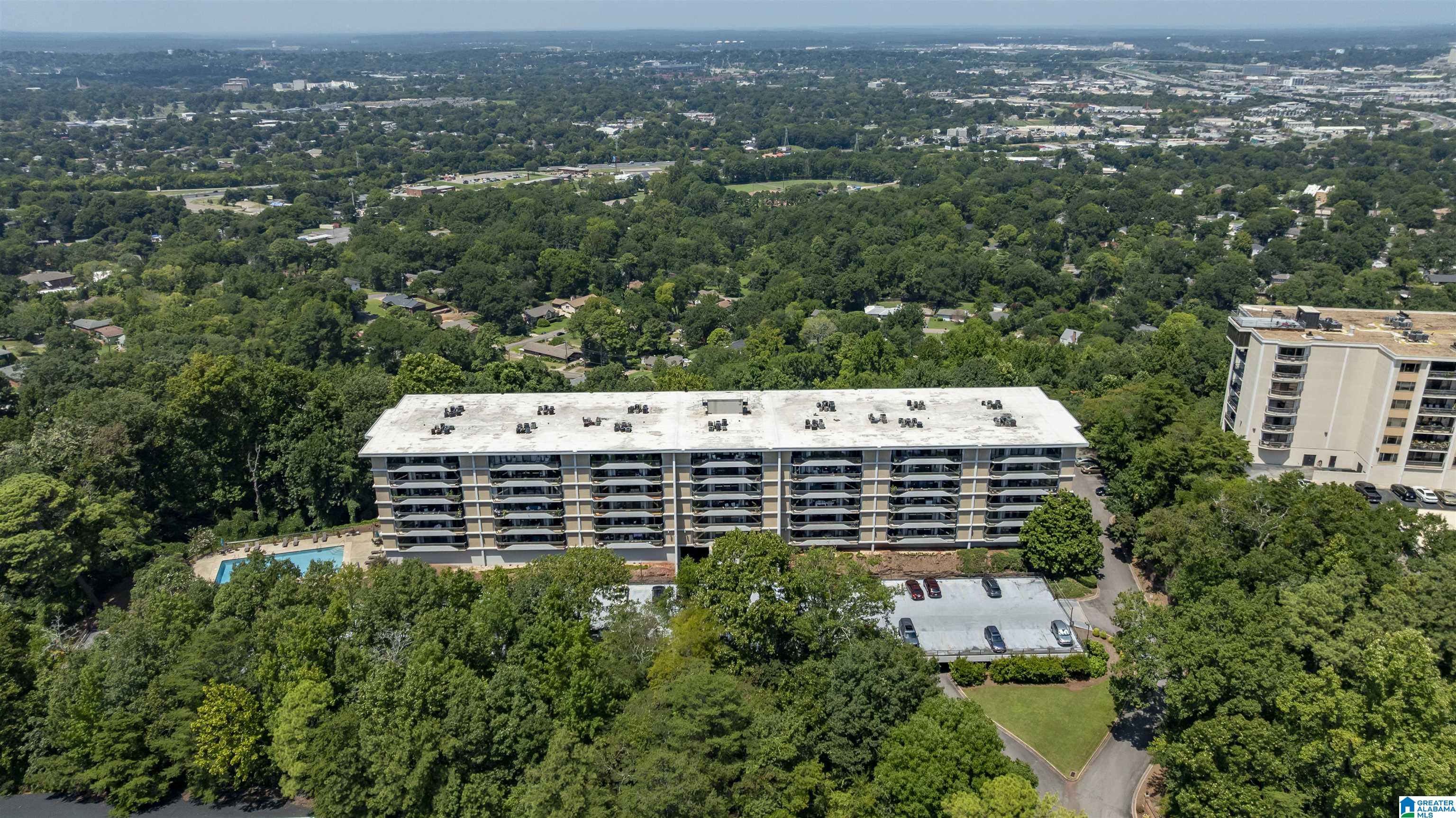 62nd image of 1120 Beacon Parkway #208, Birmingham, AL 35209 | MLS# 21461979