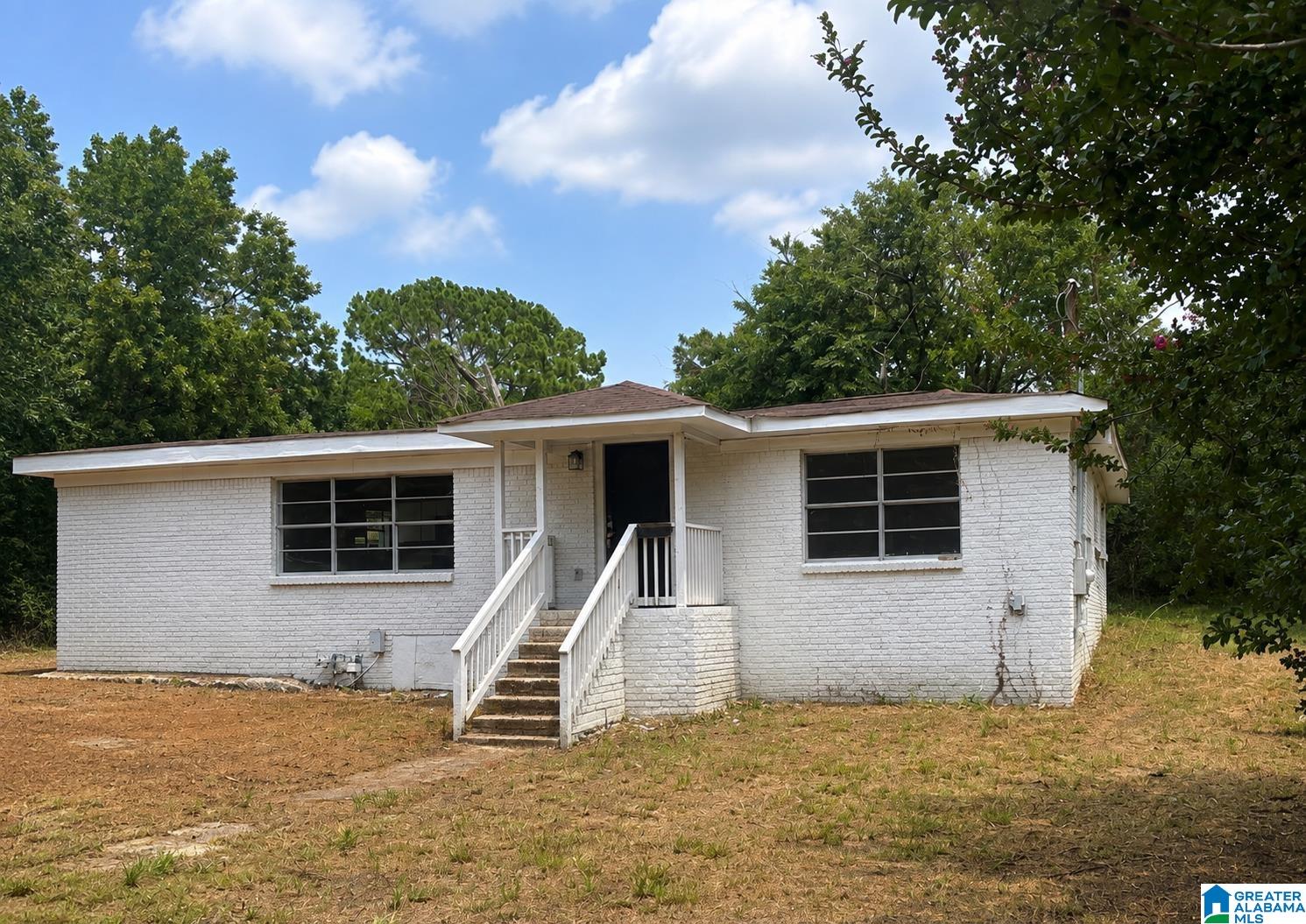 1st image of 907 9th Street Se, Graysville, AL 35073 | MLS# 21461982