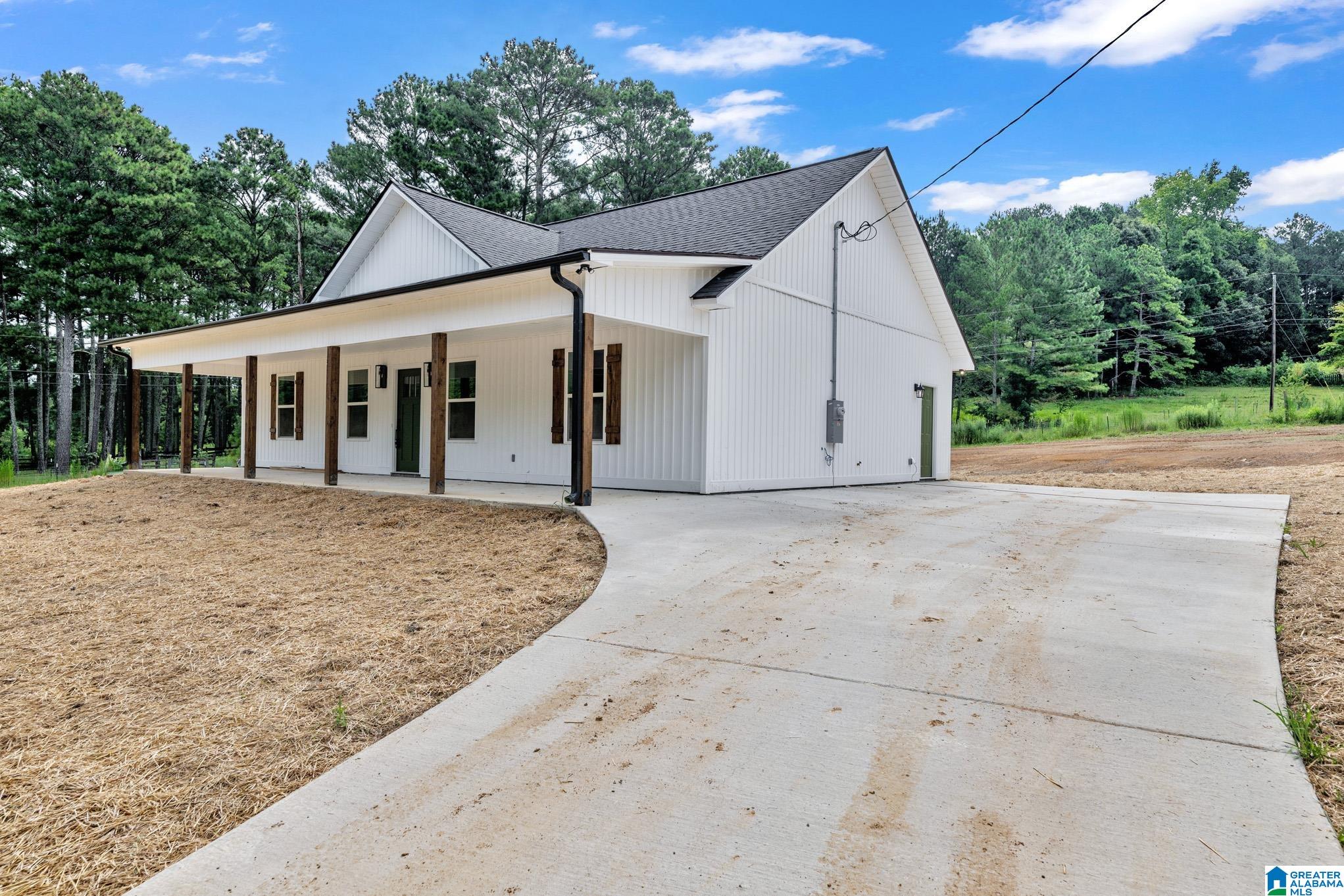 35th image of 1282 Robin Hill Road, Oneonta, AL 35121 | MLS# 21461988