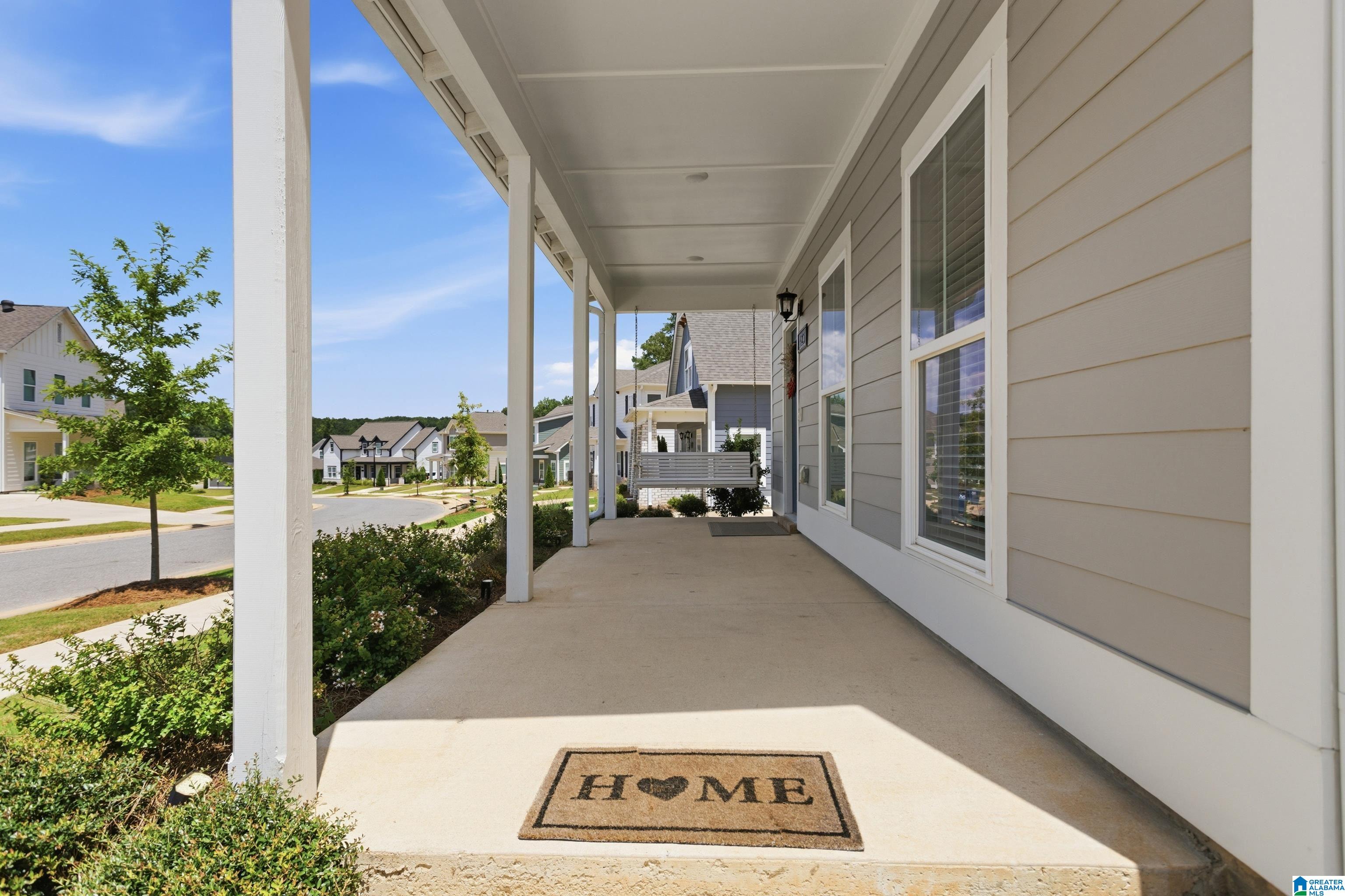 3rd image of 425 Wishford Circle, Helena, AL 35080 | MLS# 21462036