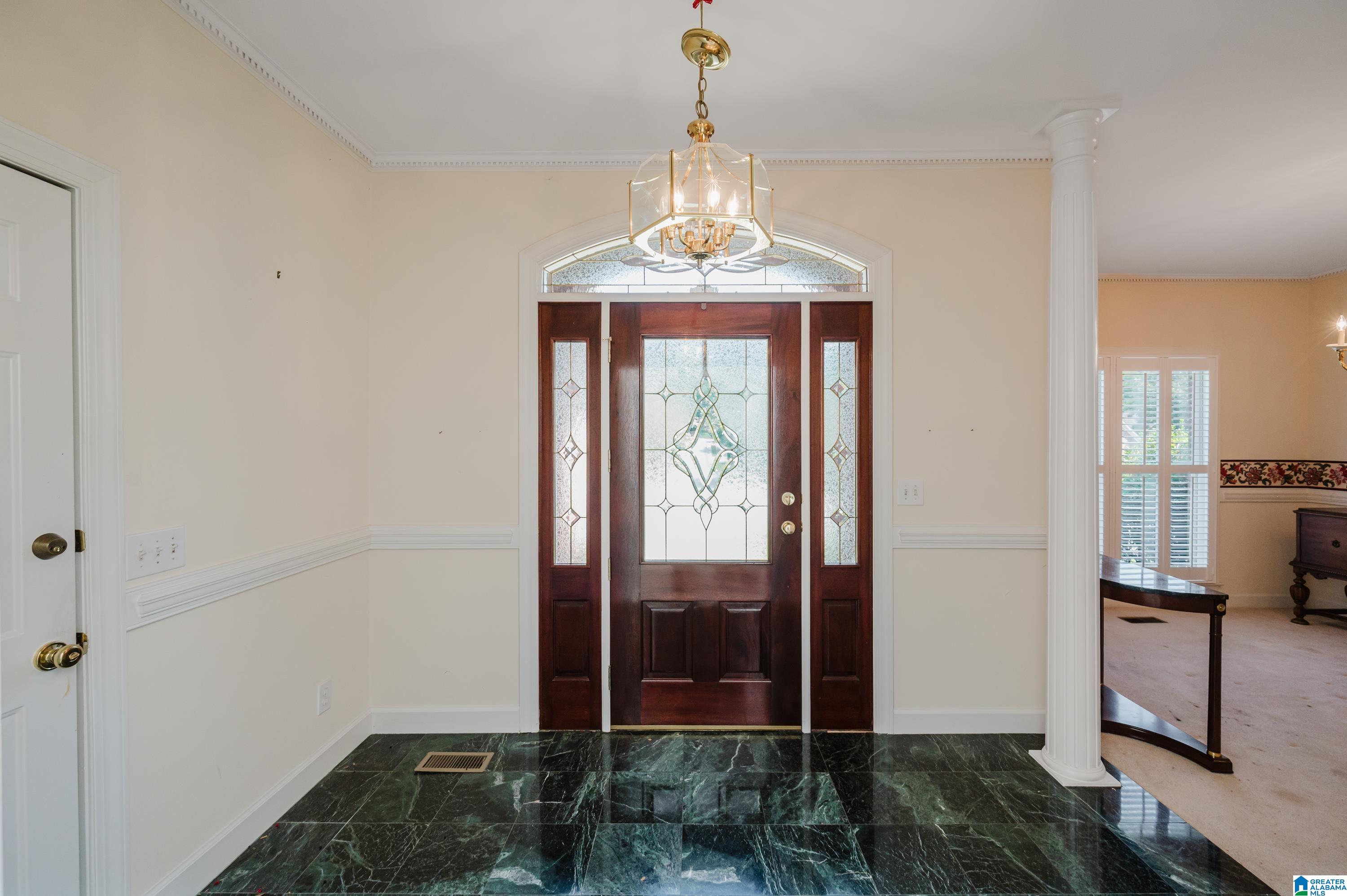 Photo 3 of Single family home for sale at 316 W Stone Brk Pl, Hoover, AL 35226 | MLS# 21462047 | Listing updated on 2026-09-10