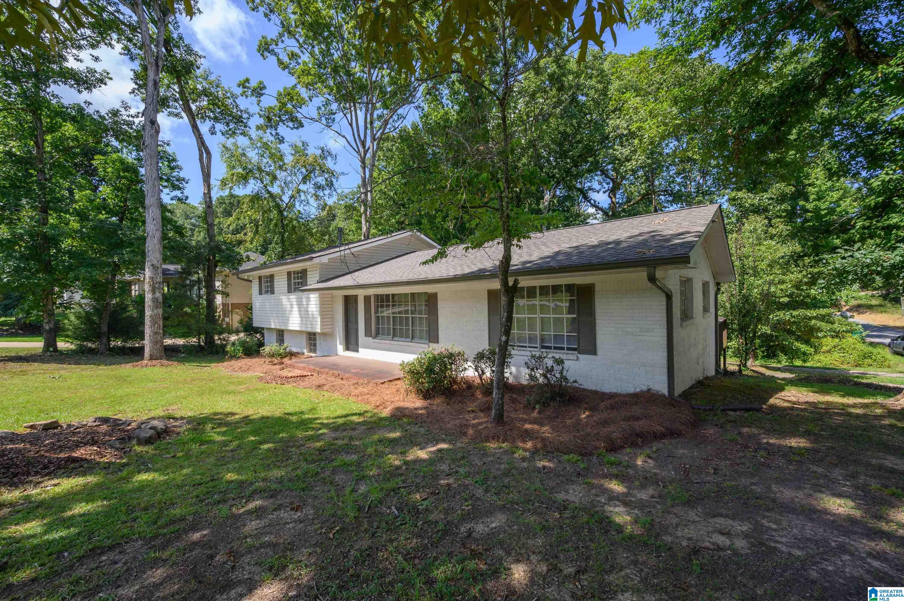 Photo 3 of Single family home for sale at 20724 Becky Dr, Mc Calla, AL 35111 | MLS# 21462069 | Listing updated on 2026-09-08