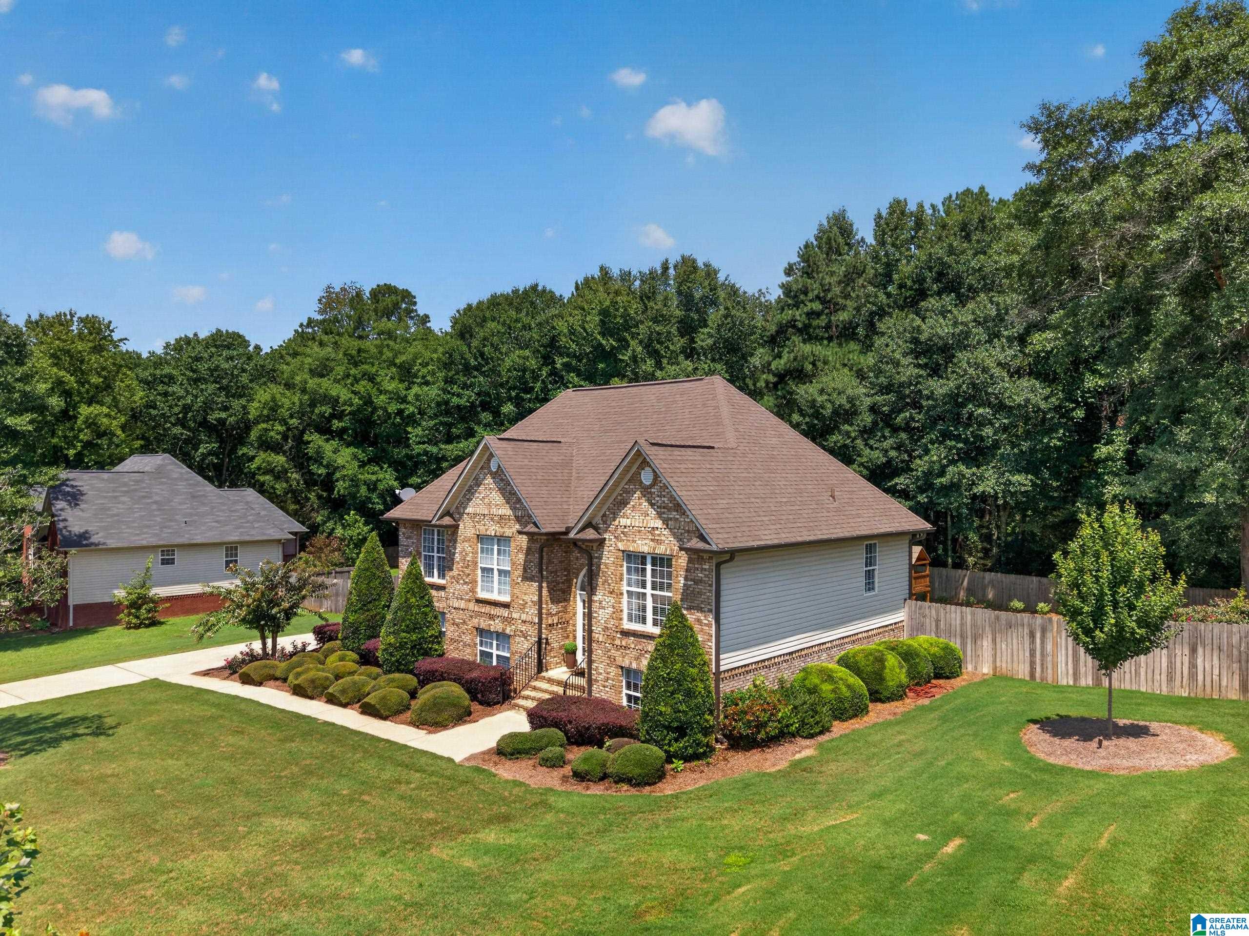 2nd image of 345 Hillstone Dr, Pell City, AL 35125 | MLS# 21462070