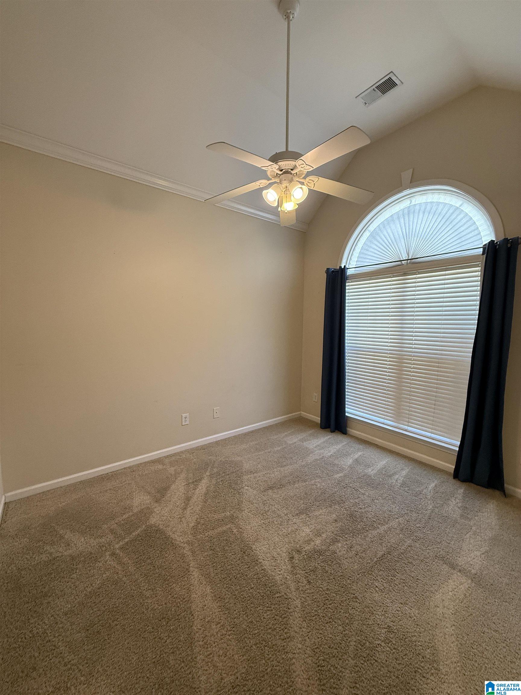 3rd image of 126 Hayesbury Court, Pelham, AL 35124 | MLS# 21462077