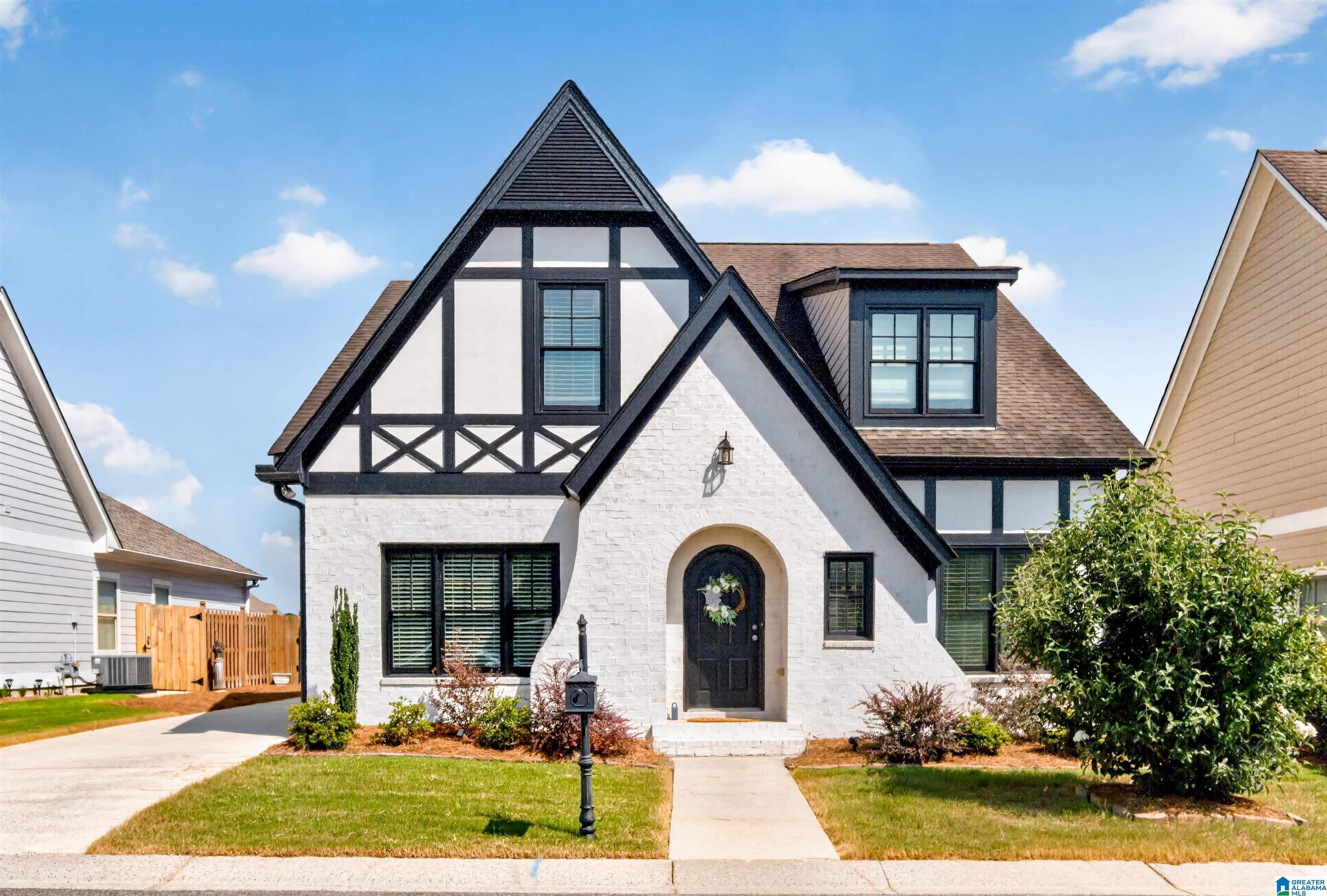 2nd image of 5008 Hawthorne Pl, Chelsea, AL 35043 | MLS# 21462084