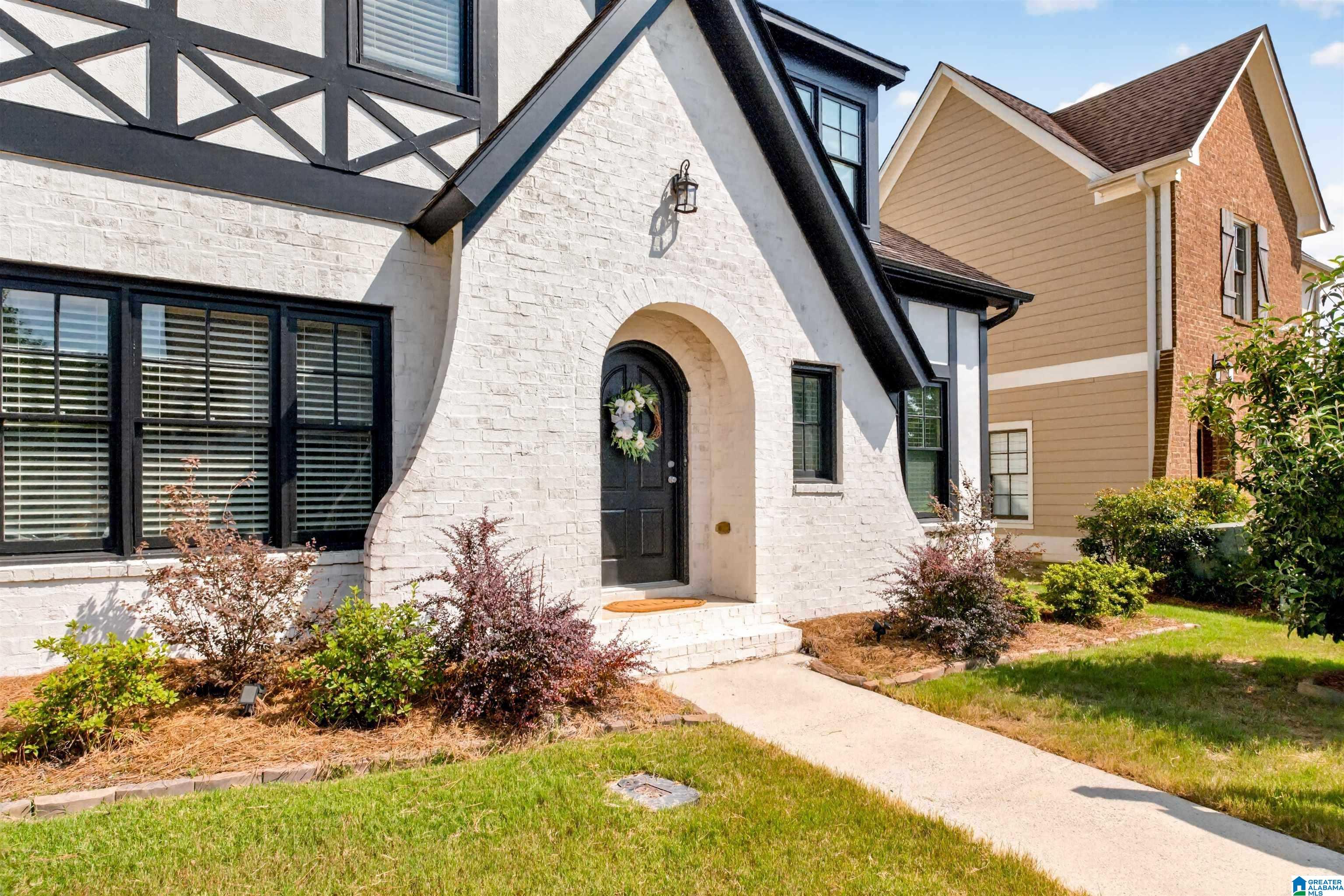 3rd image of 5008 Hawthorne Pl, Chelsea, AL 35043 | MLS# 21462084