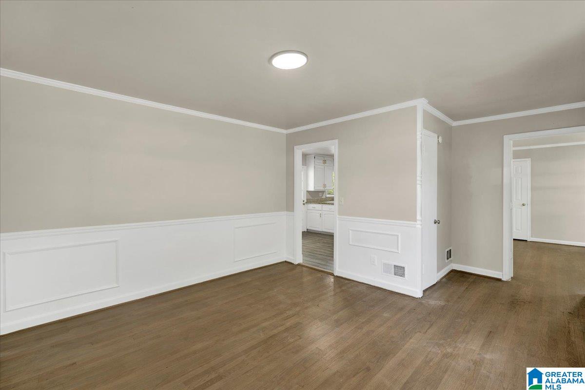 Photo 3 of Single family home for sale at 964 Hillcrest Ave, Birmingham, AL 35235 | MLS# 21462095 | Listing updated on 2026-09-17