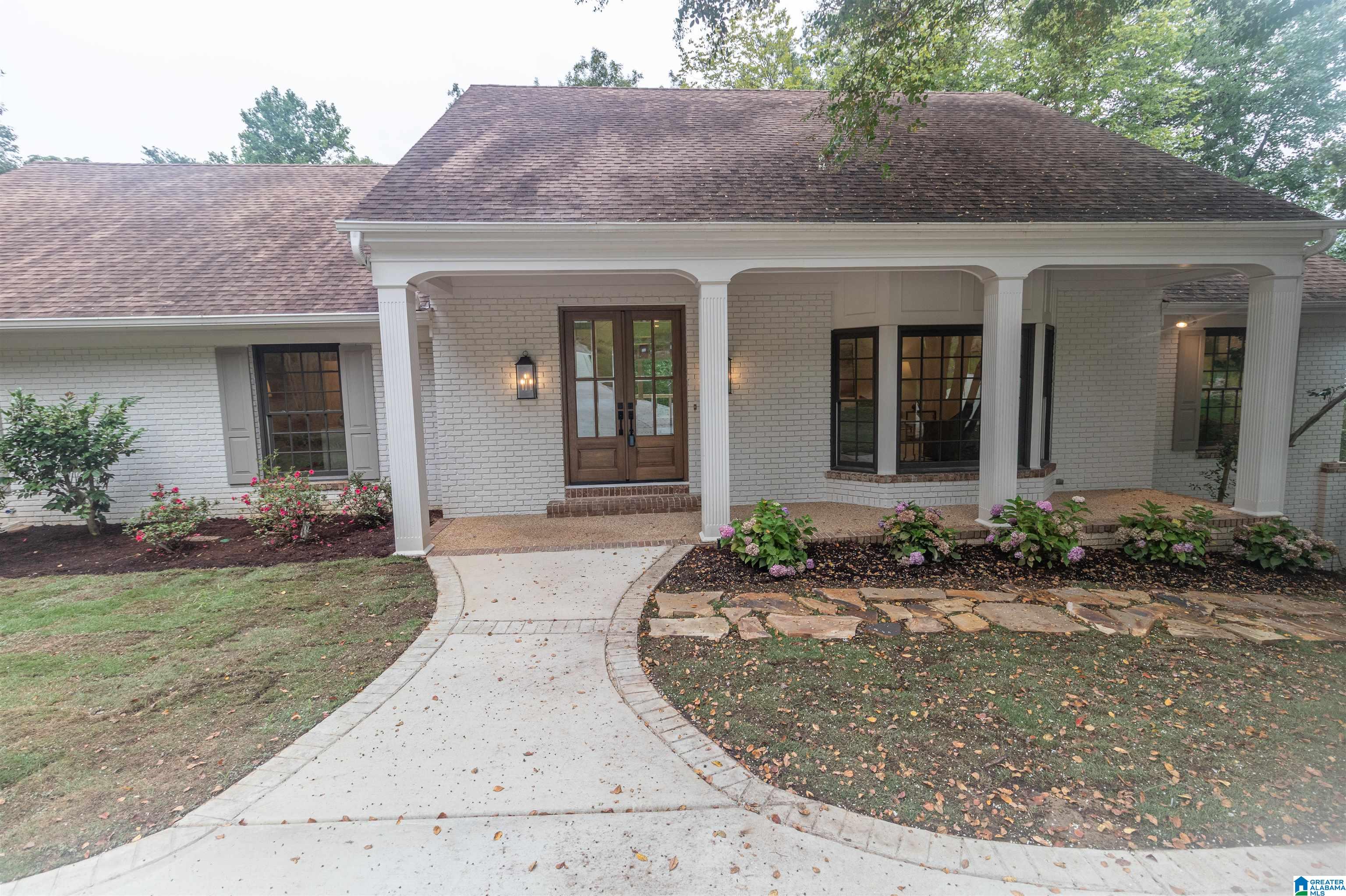 2nd image of 321 Vesclub Dr, Vestavia, AL 35216 | MLS# 21462101