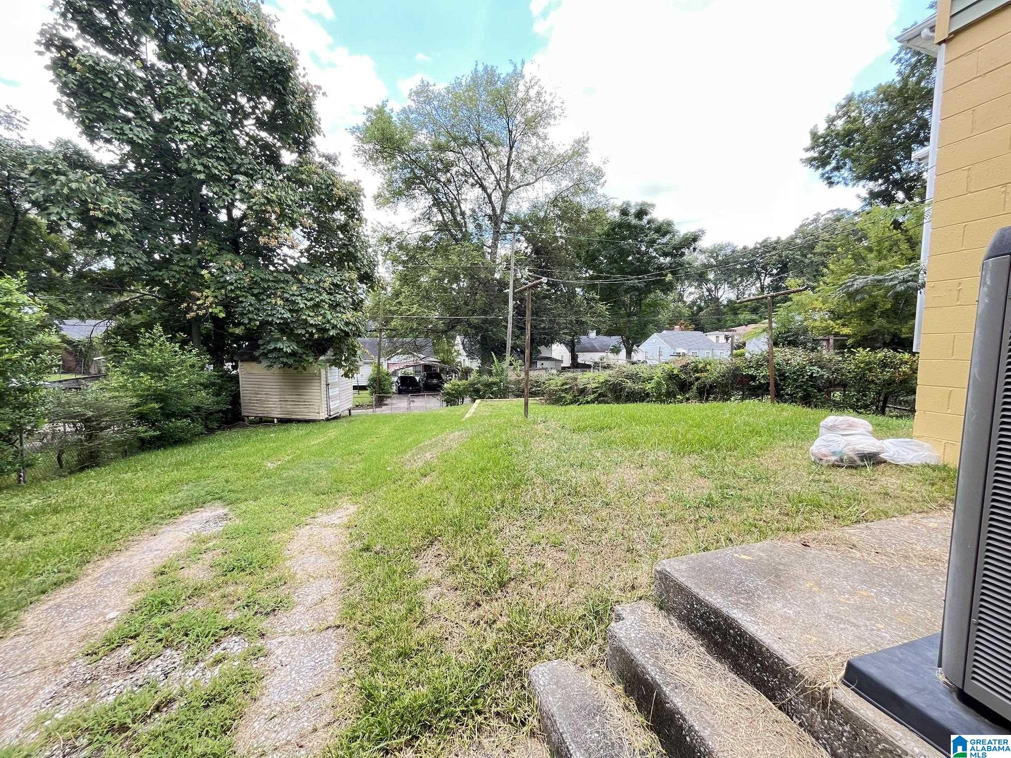 Photo 3 of Single family home for sale at 1617 Bush Blvd W, Birmingham, AL 35208 | MLS# 21462102 | Listing updated on 2026-09-14