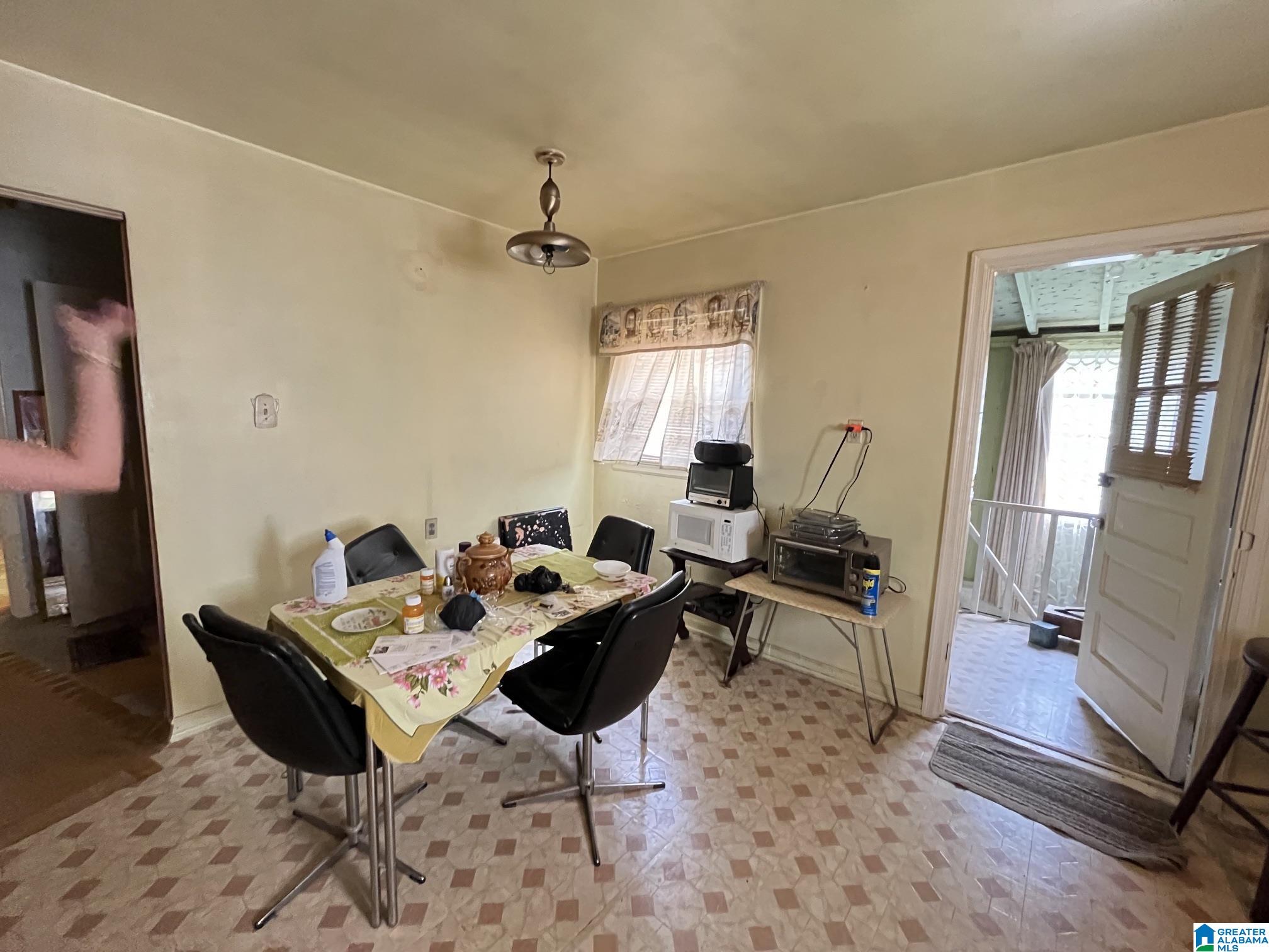 Photo 4 of Single family home for sale at 1617 Bush Blvd W, Birmingham, AL 35208 | MLS# 21462102 | Listing updated on 2026-09-14
