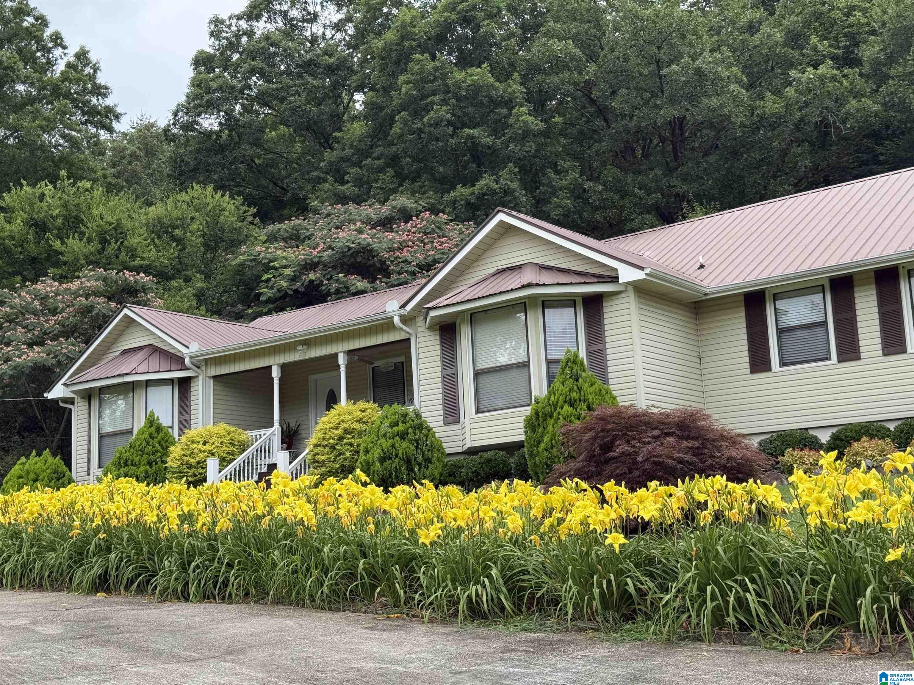 3rd image of 1975 Roberts Mill Pond Road, Pell City, AL 35128 | MLS# 21462106