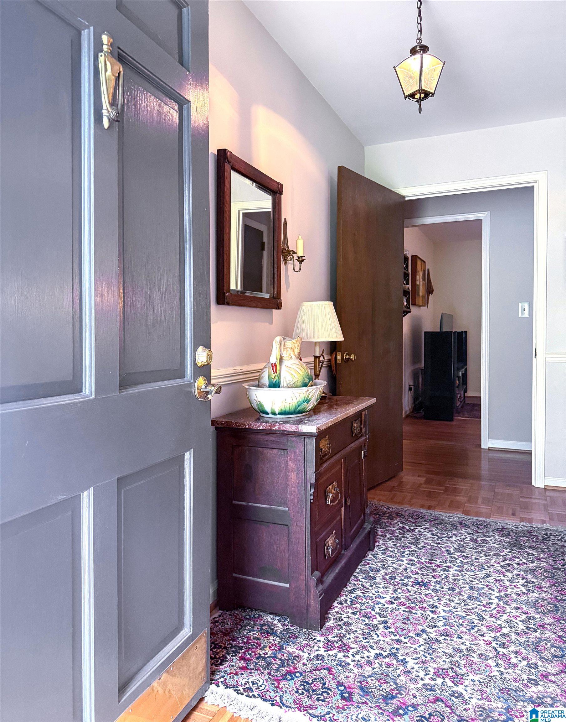 Photo 3 of Sale Pending at 2442 Gawain Dr, Hoover, AL 35226 | MLS# 21462107 | Listing updated on 2026-08-19
