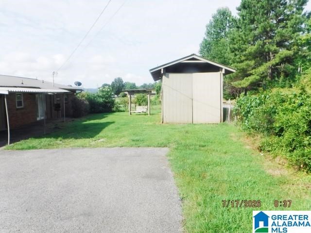 Photo 3 of Sale Pending at 867 N Valley Ave, Collinsville, AL 35961 | MLS# 21462140 | Listing updated on 2026-09-04