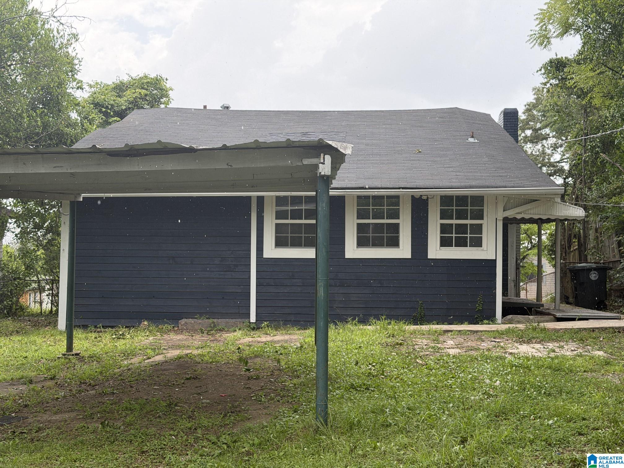 Photo 3 of Sale Pending at 3007 17th St Ensley, Birmingham, AL 35208 | MLS# 21462148 | Listing updated on 2026-09-18