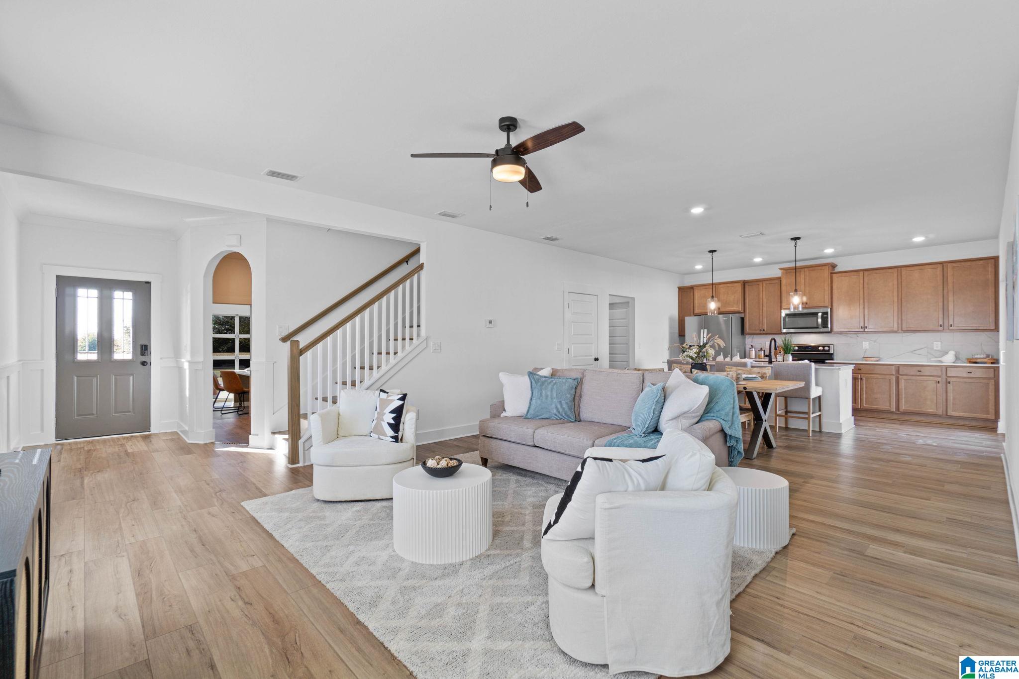 2nd image of 194 Bellehurst Dr, Warrior, AL 35180 | MLS# 21462157