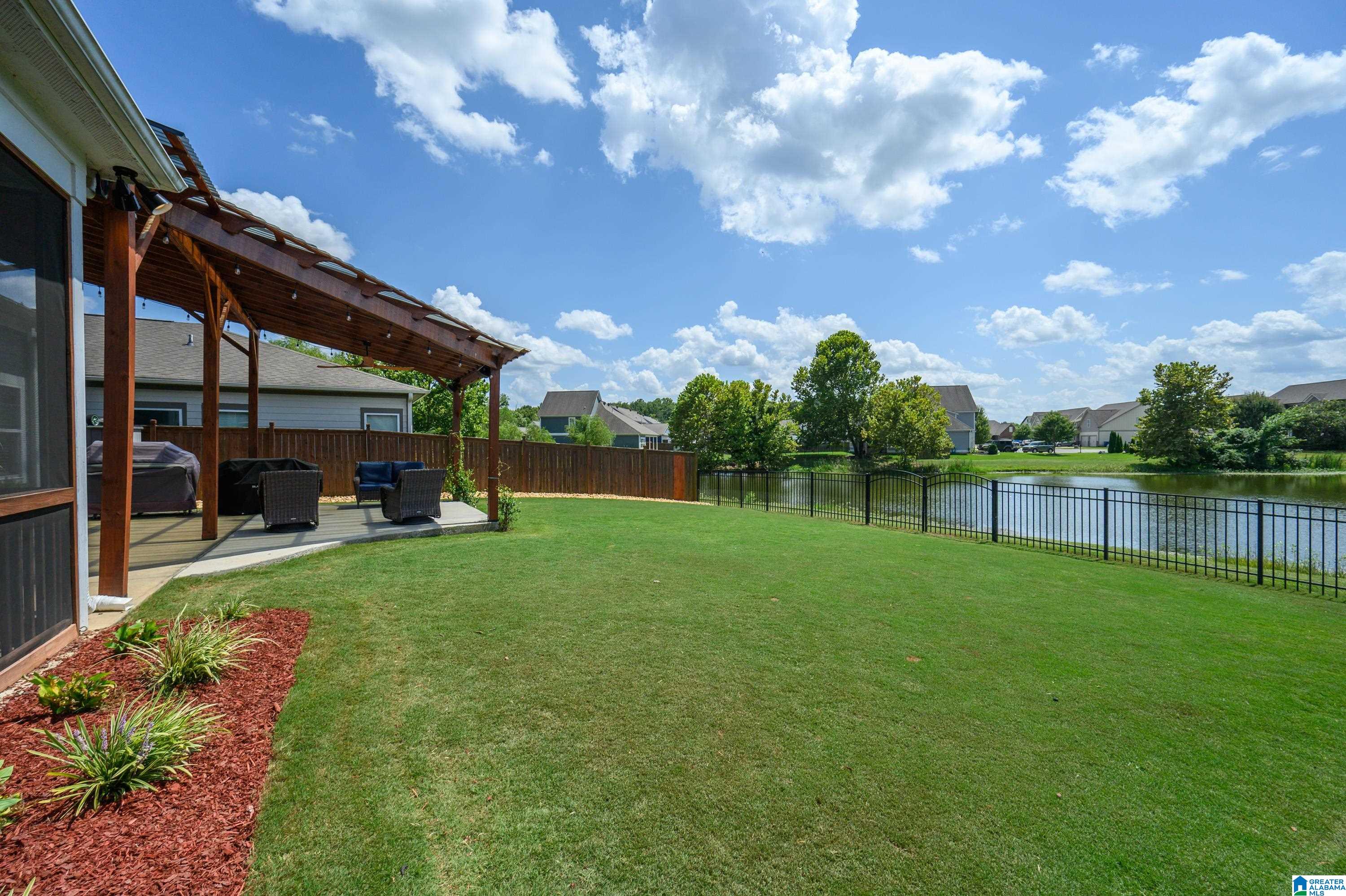 3rd image of 172 Shelby Farms Dr, Alabaster, AL 35007 | MLS# 21462171