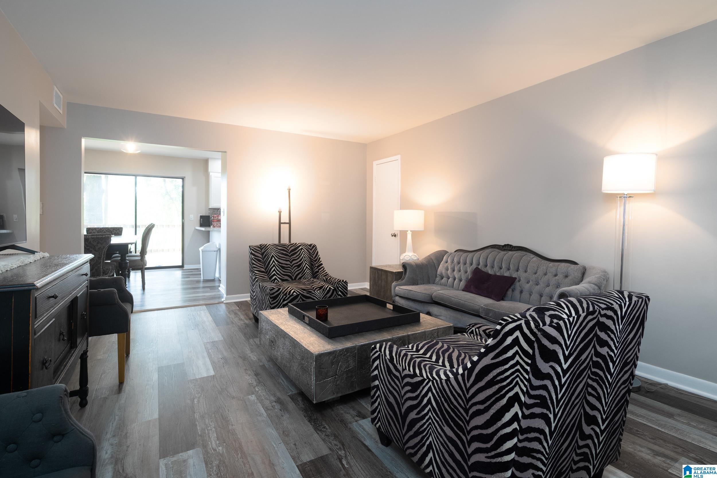 3rd image of 2658 Southbury Circle #2658, Vestavia Hills, AL 35216 | MLS# 21462219