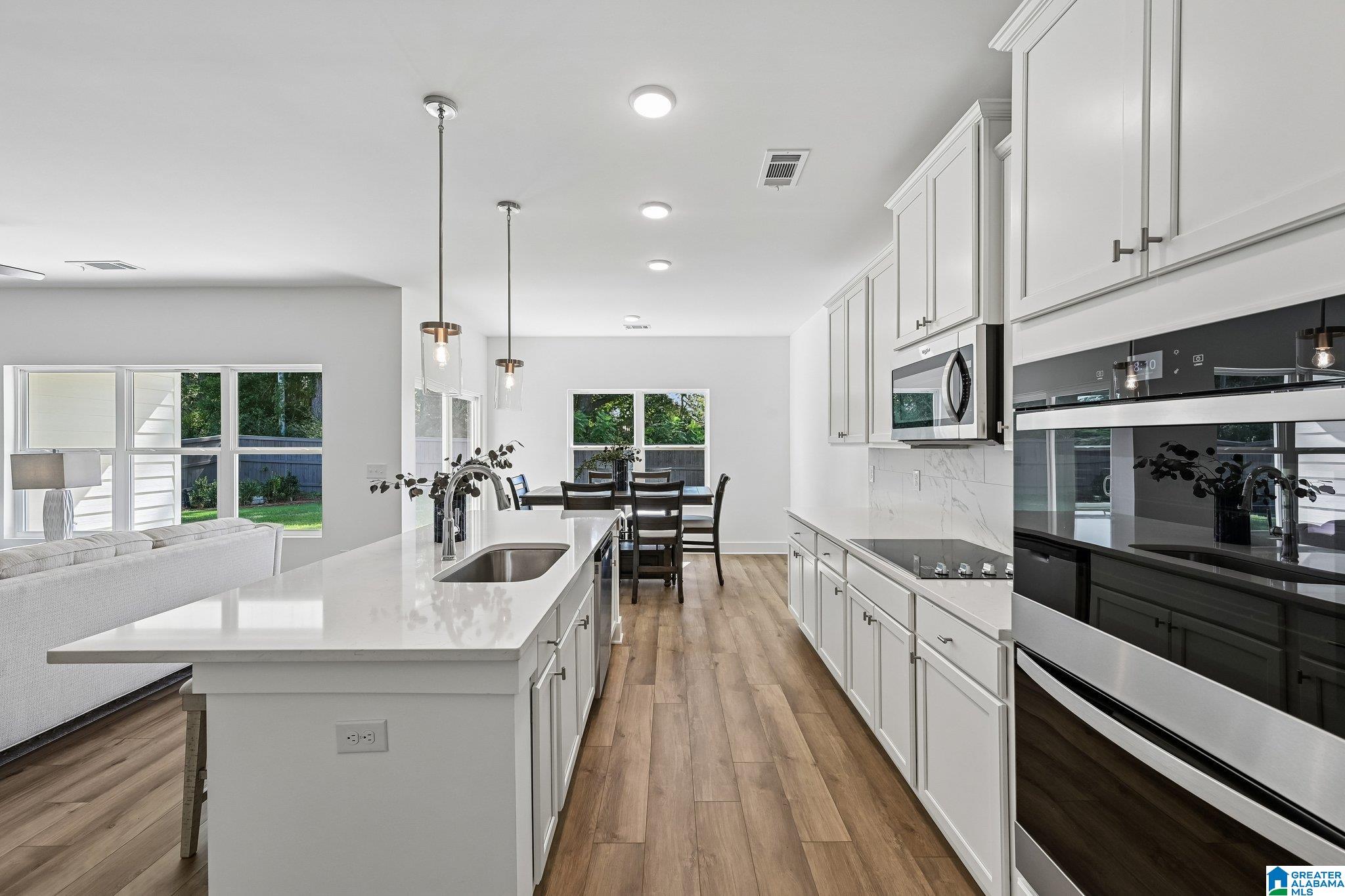 3rd image of 0242 Bellehurst Dr, Warrior, AL 35180 | MLS# 21462227