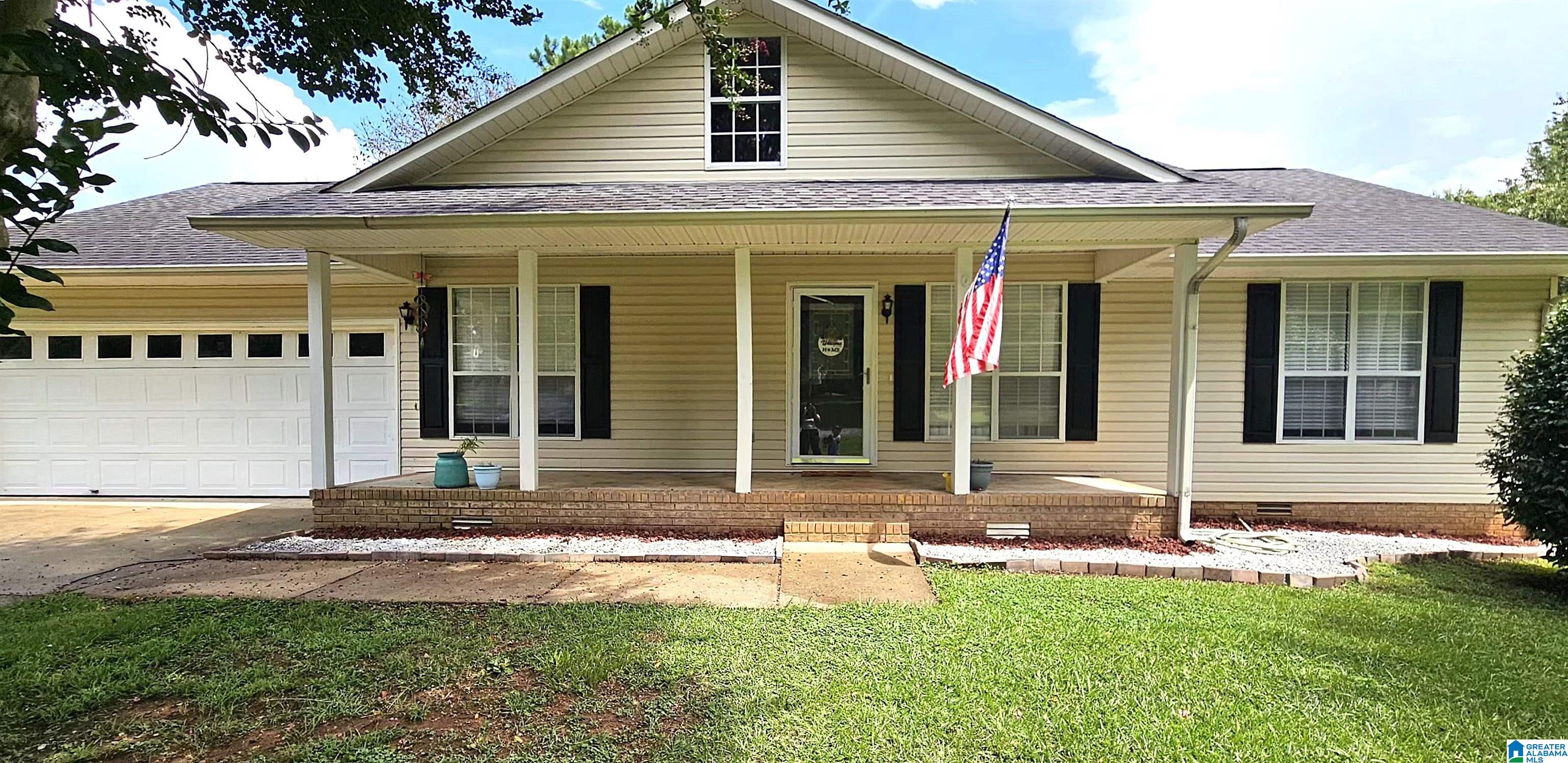 2nd image of 365 Starla Dr, Anniston, AL 36207 | MLS# 21462286