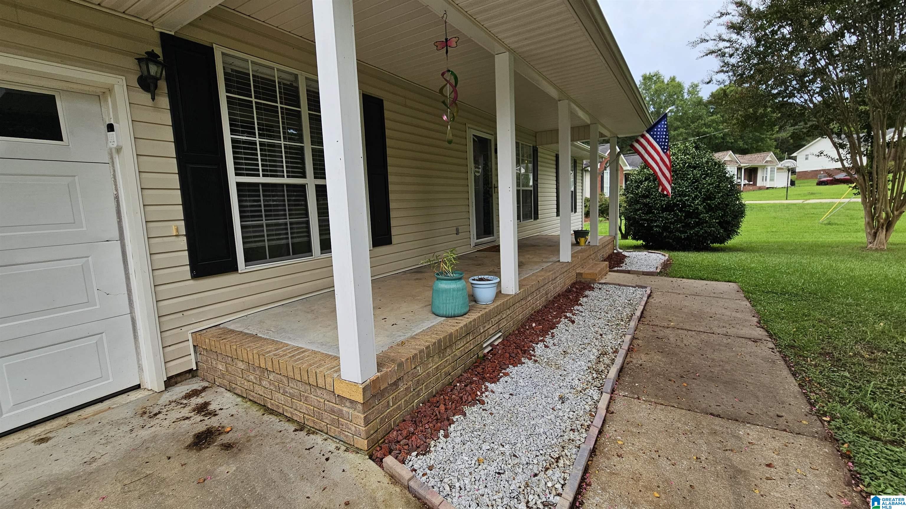 3rd image of 365 Starla Dr, Anniston, AL 36207 | MLS# 21462286
