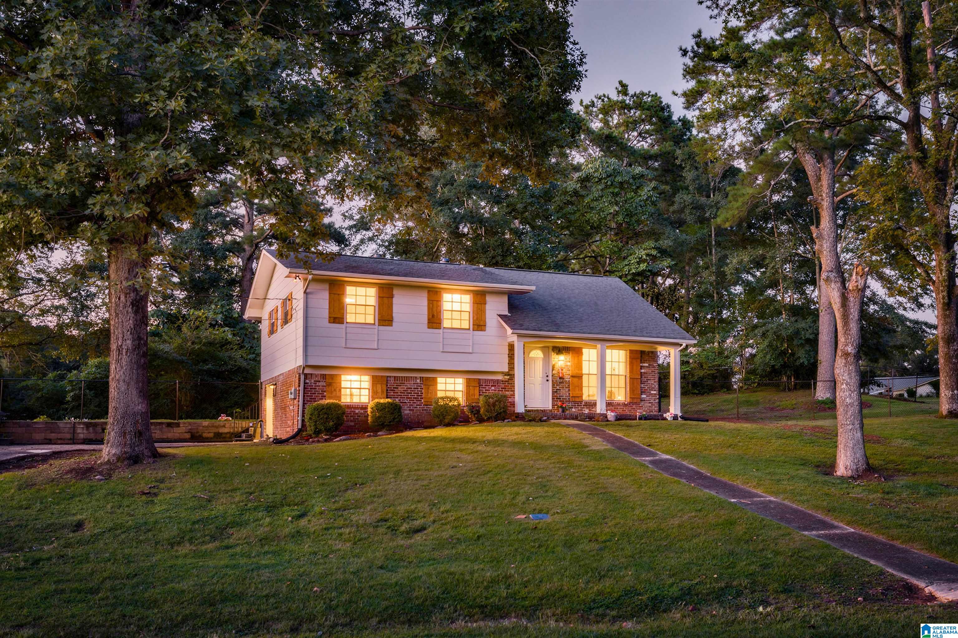 1st image of 5601 Crestview Dr, Adamsville, AL 35005 | MLS# 21462292