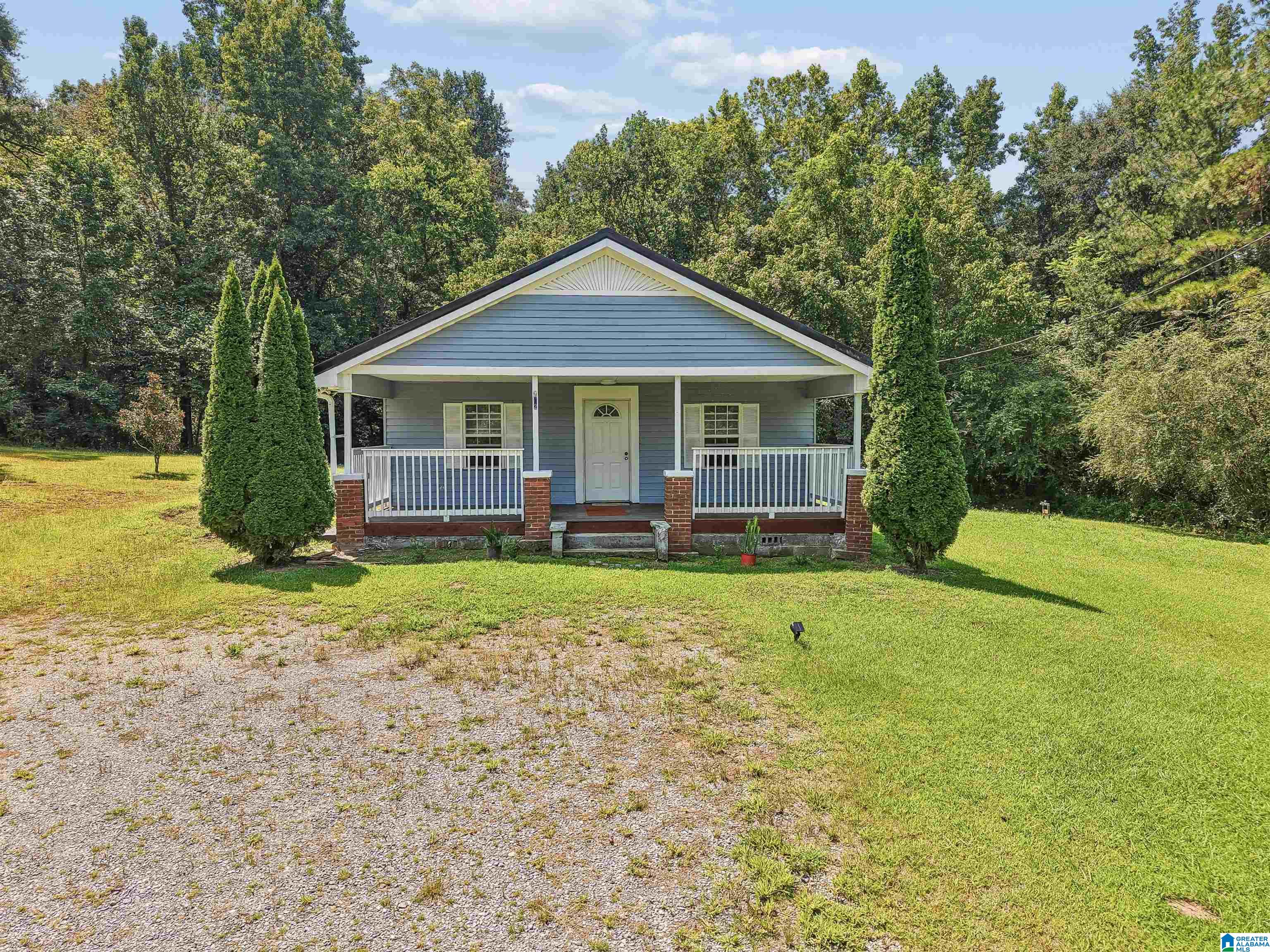 2nd image of 102 Roll Tide Road, Oneonta, AL 35121 | MLS# 21462297