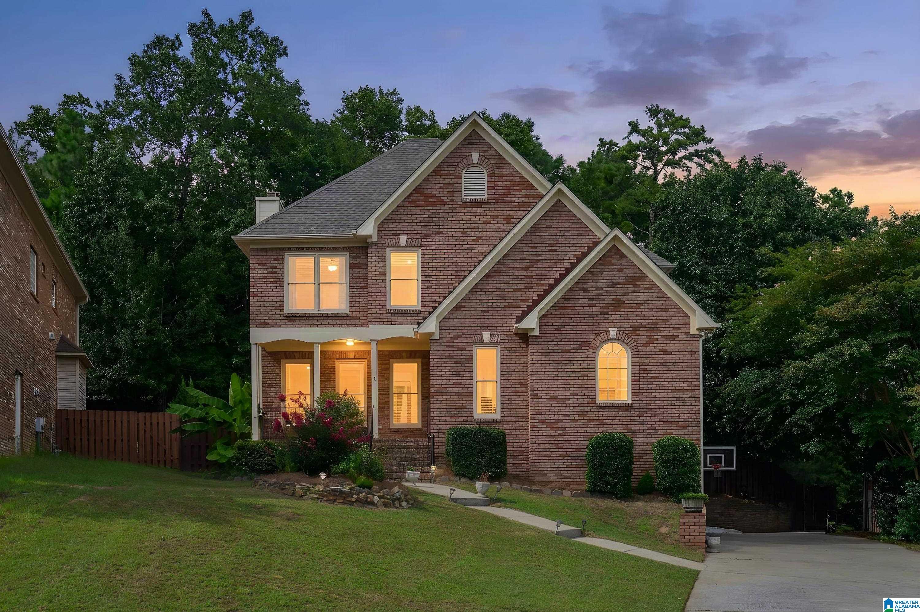 845 MEADOW RIDGE LANE