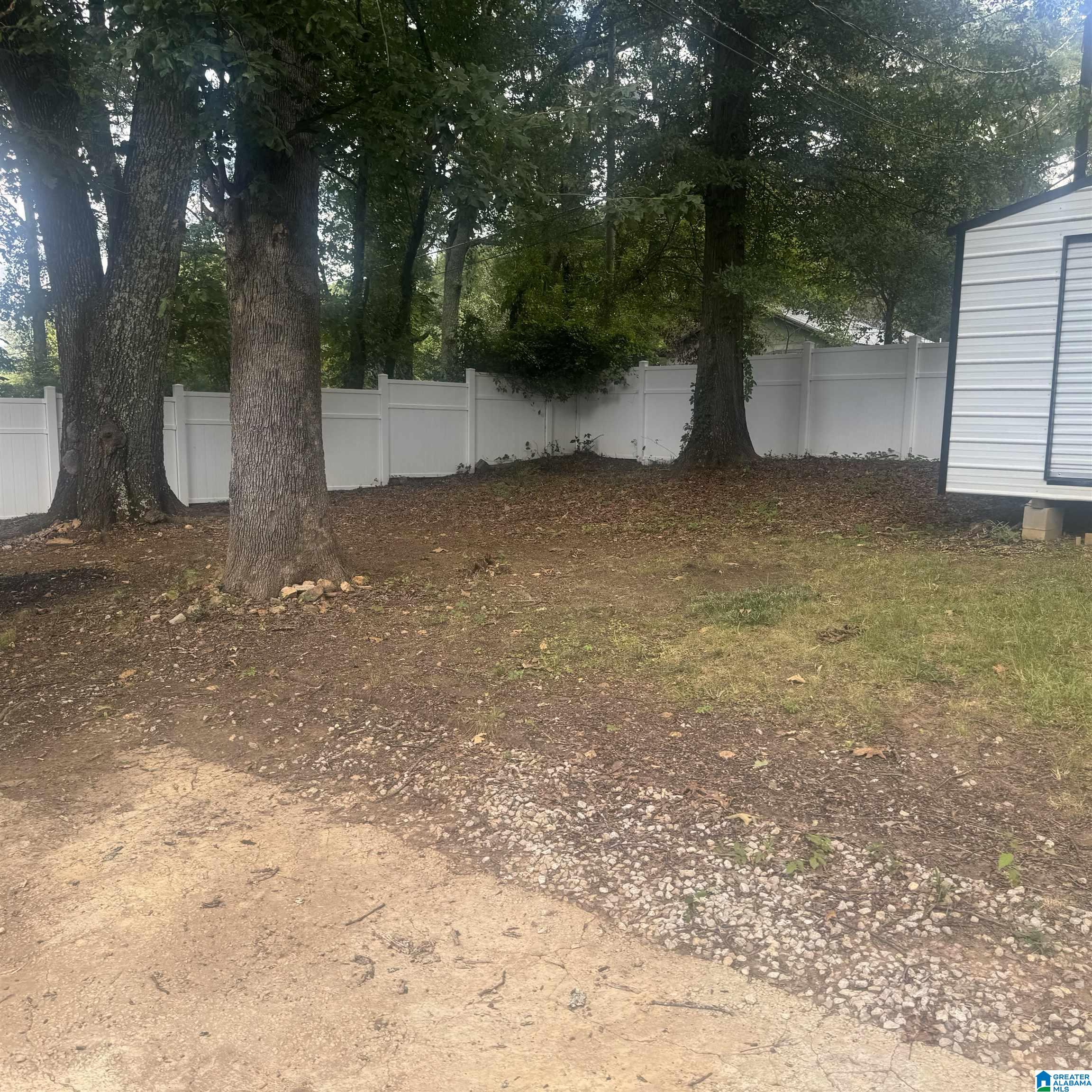 18th image of 607 Parkway Dr, Anniston, AL 36201 | MLS# 21462314