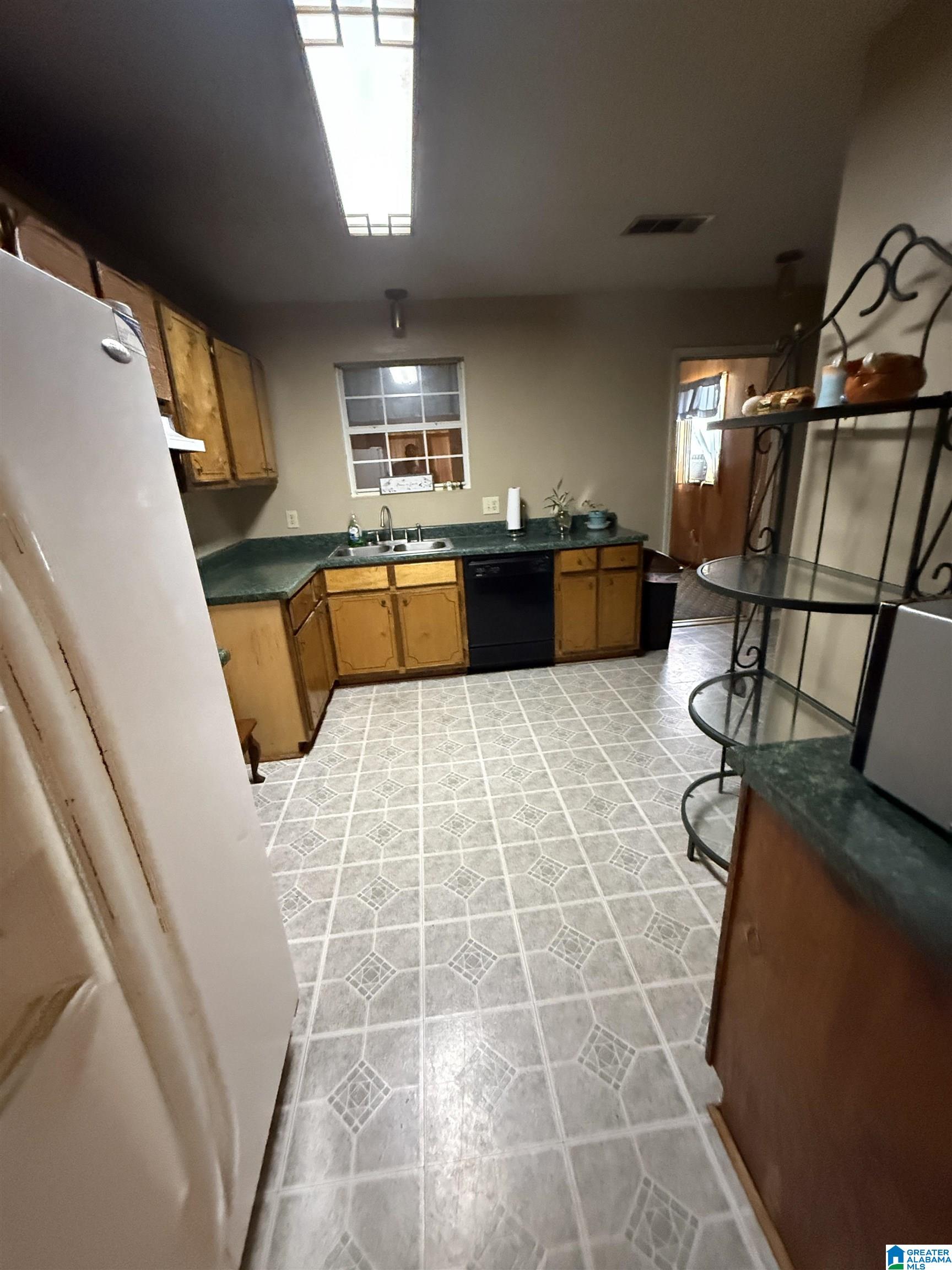 3rd image of 439 County Road 356, Clanton, AL 35045 | MLS# 21462319