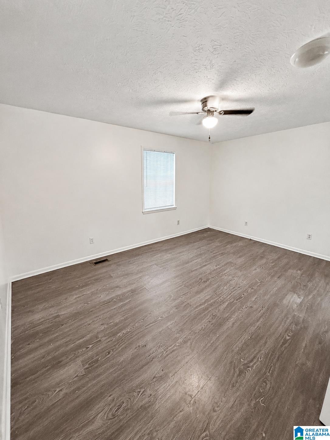 11th image of 1120 Sardis Road, Gardendale, AL 35071 | MLS# 21462322