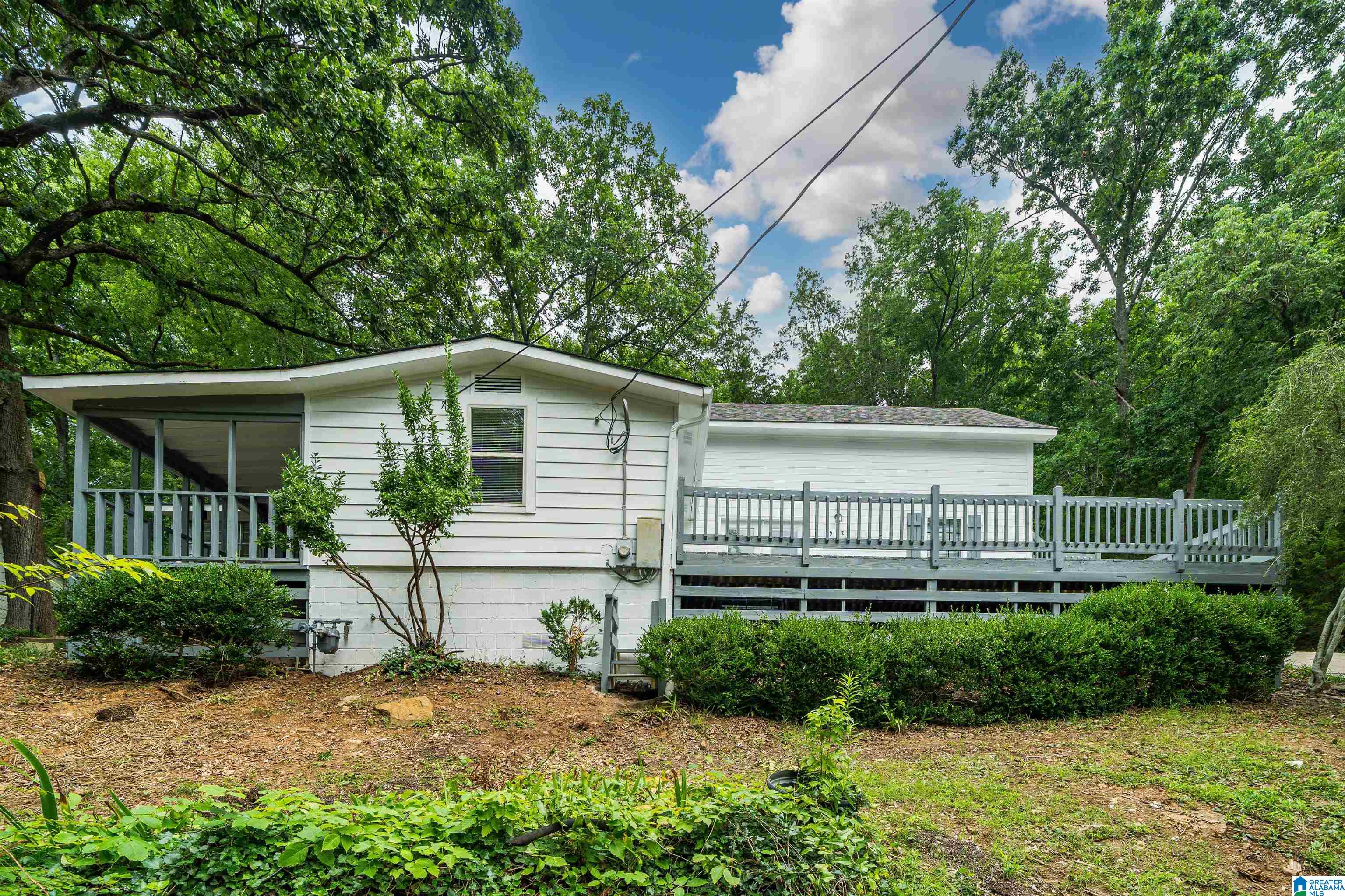 2nd image of 512 7th Avenue E, Oneonta, AL 35121 | MLS# 21462323