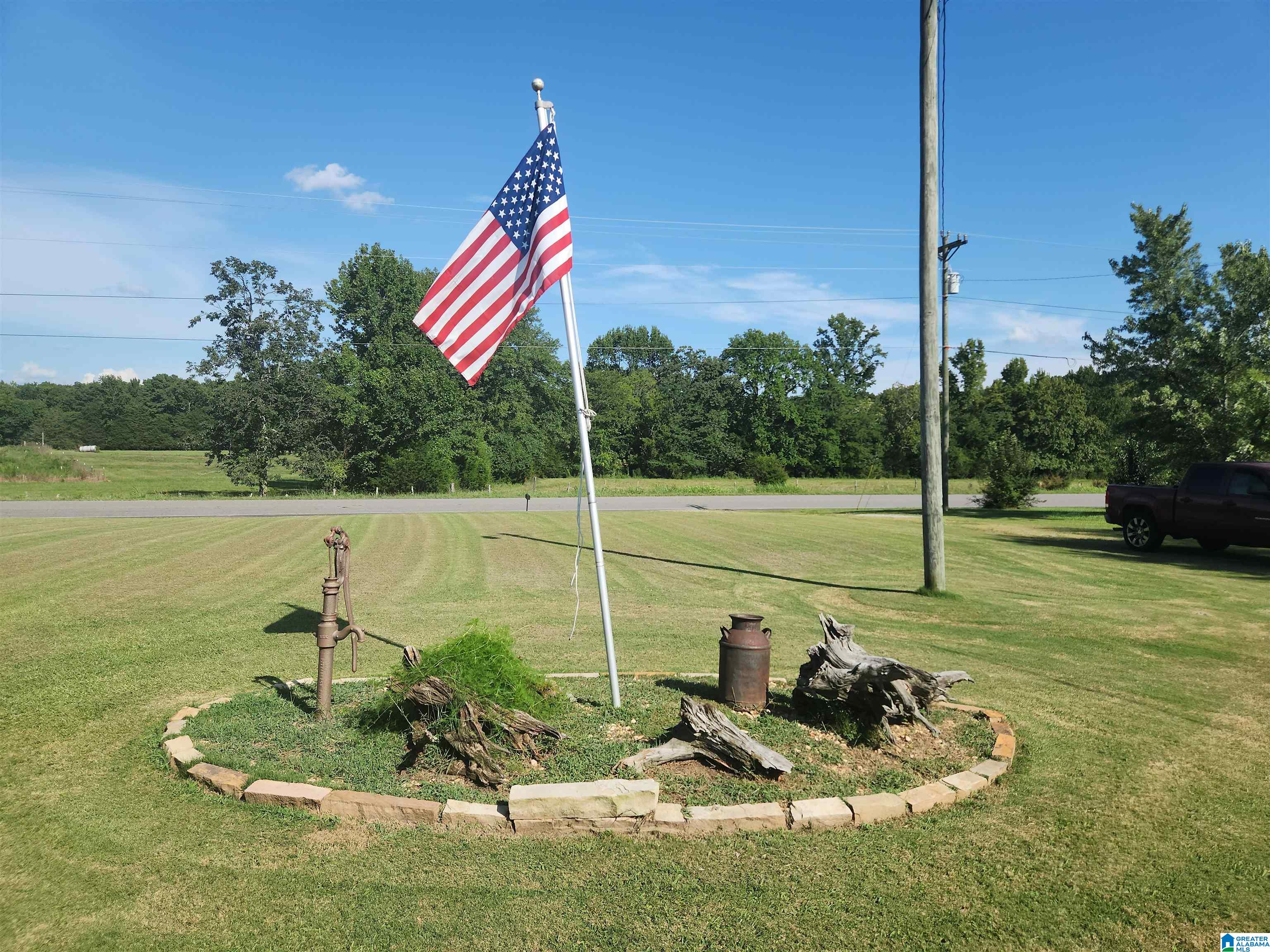 Photo 3 of Single family home for sale at 2603 S Danville Rd, Danville, AL 35619 | MLS# 21462334 | Listing updated on 2026-09-05