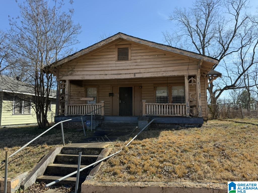 Single family home for sale at 2225 31st Avenue N, BIRMINGHAM, AL 35207 | MLS# 21462336