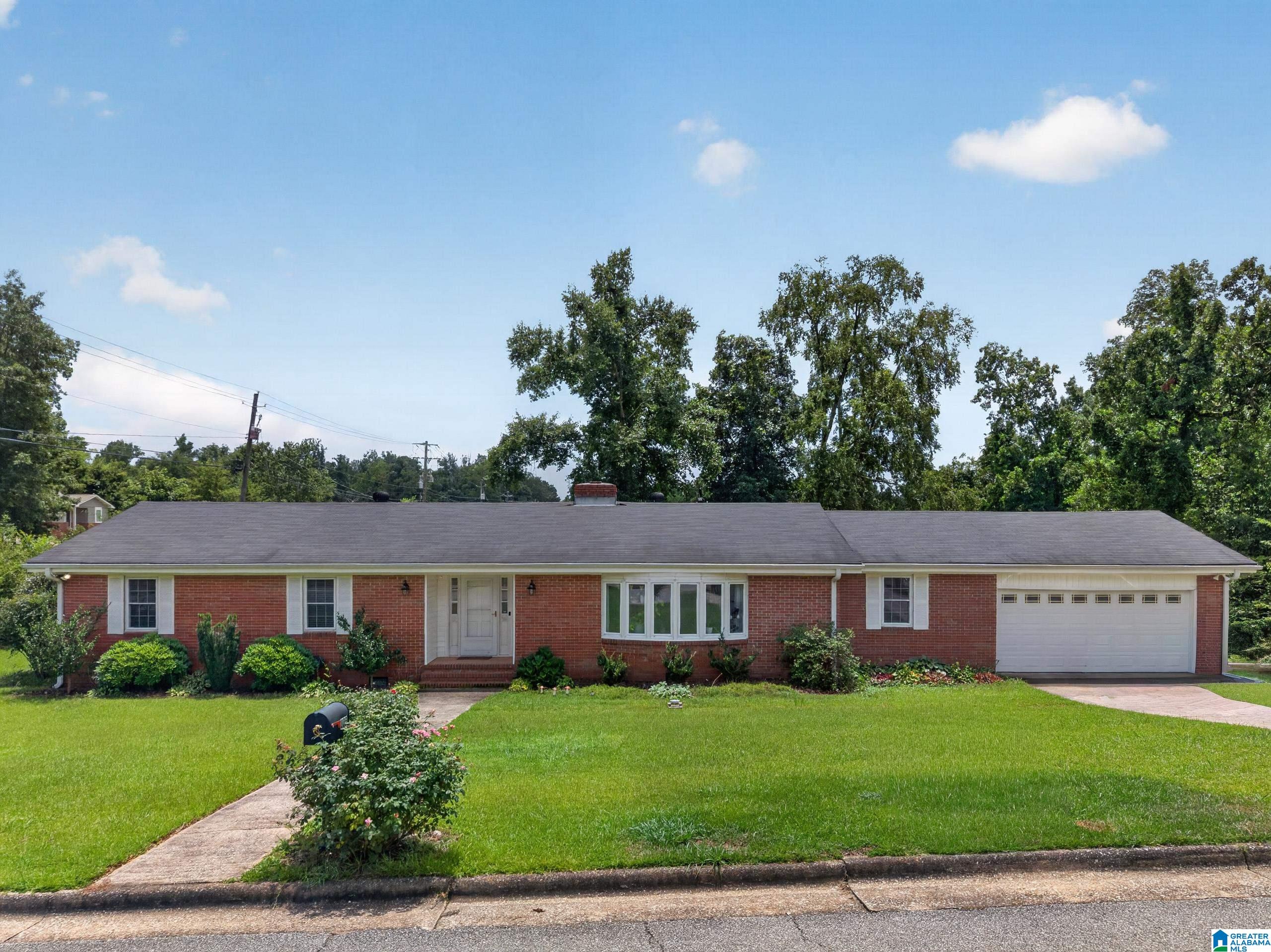 1st image of 805 11th Street Ne, Jacksonville, AL 36265 | MLS# 21462358