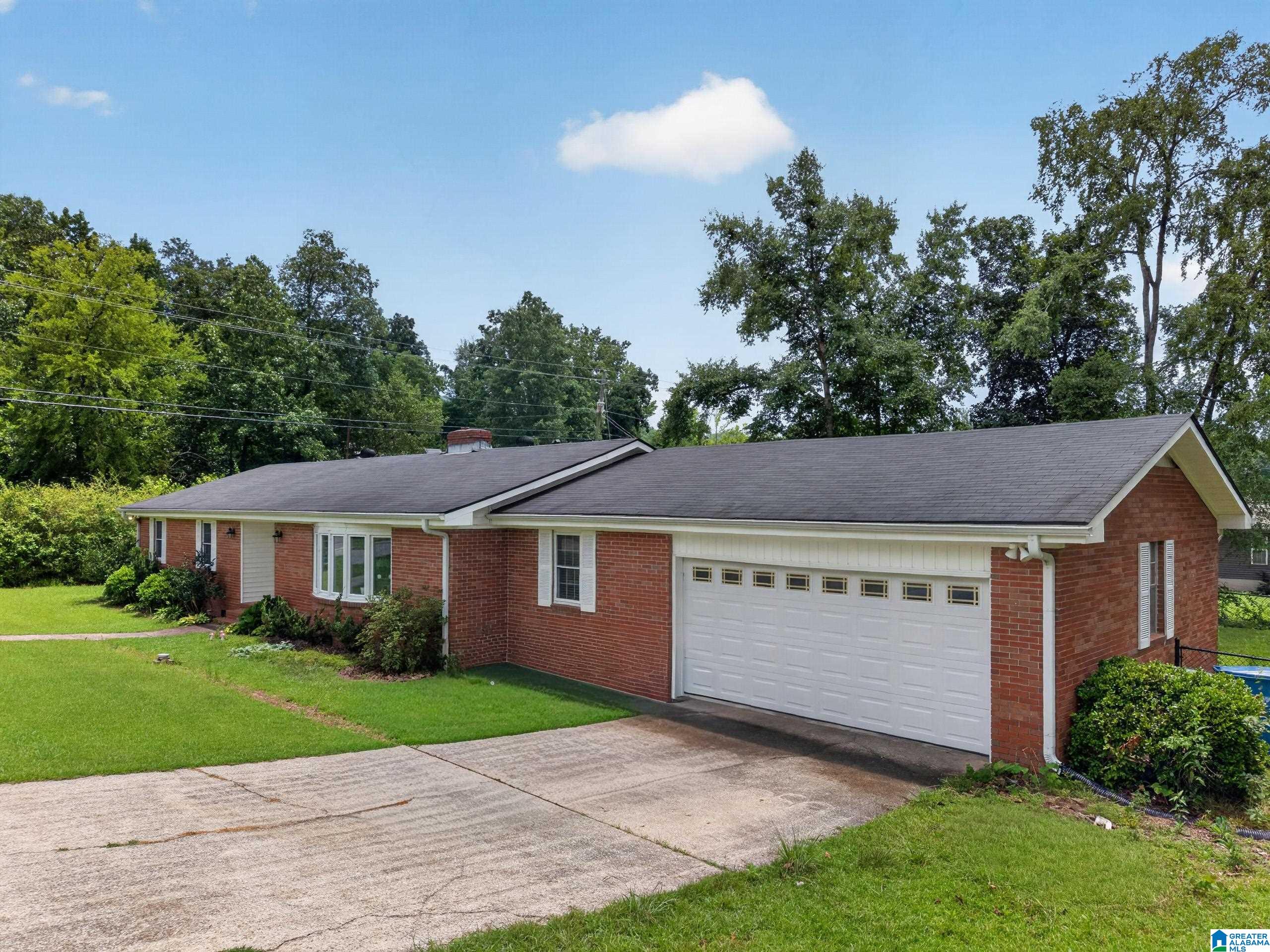 2nd image of 805 11th Street Ne, Jacksonville, AL 36265 | MLS# 21462358