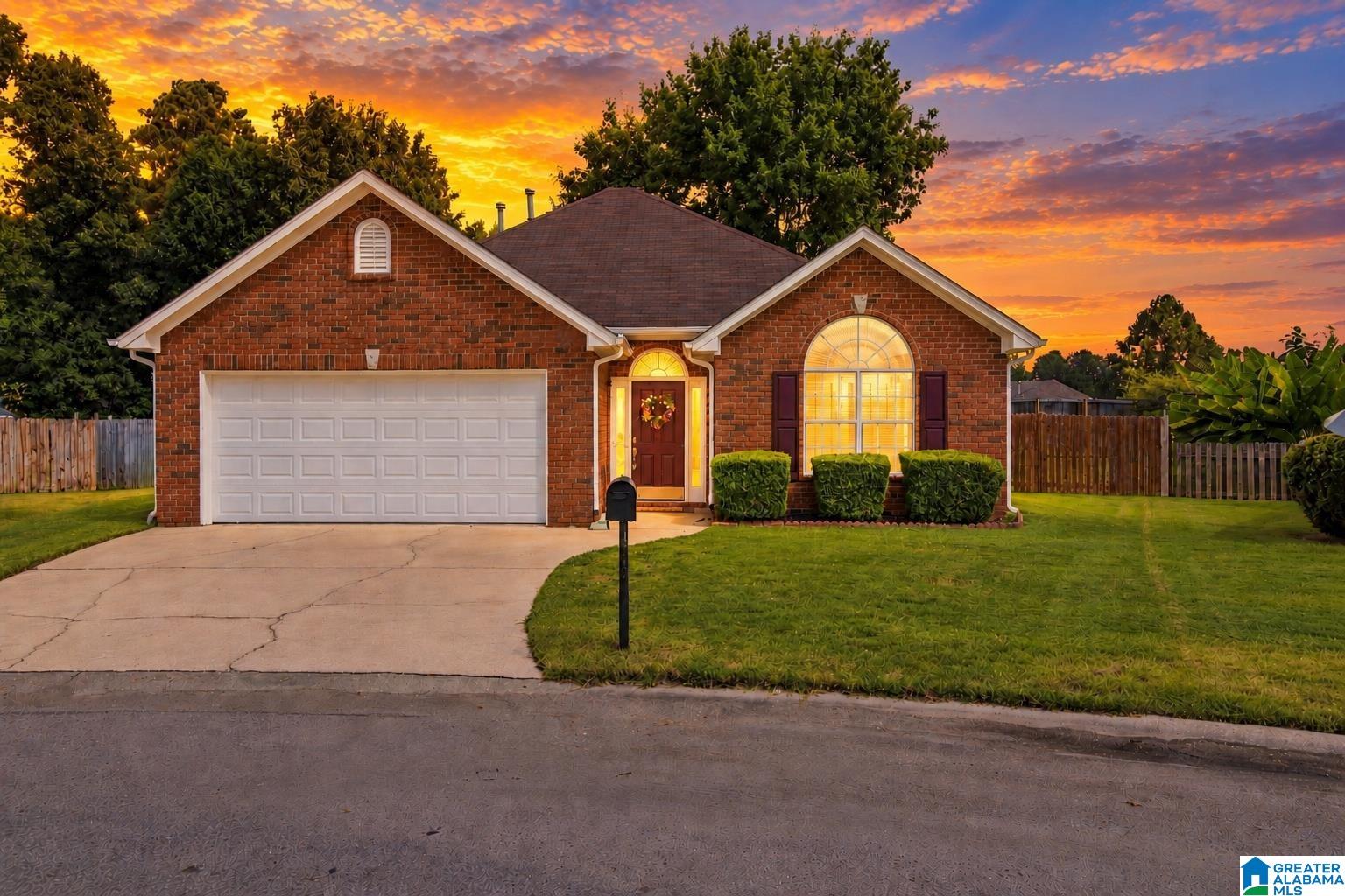 Photo 2 of Single family home for sale at 166 Hickory Point Dr, Helena, AL 35080 | MLS# 21462367 | Listing updated on 2026-09-15