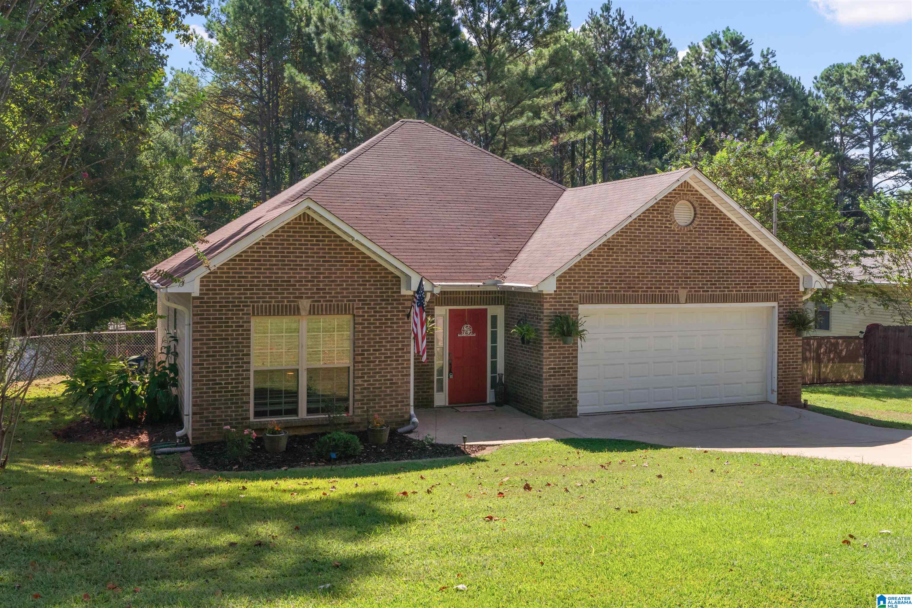 Photo 4 of Single family home for sale at 1740 Levine Rd, Odenville, AL 35120 | MLS# 21462371 | Listing updated on 2026-09-11